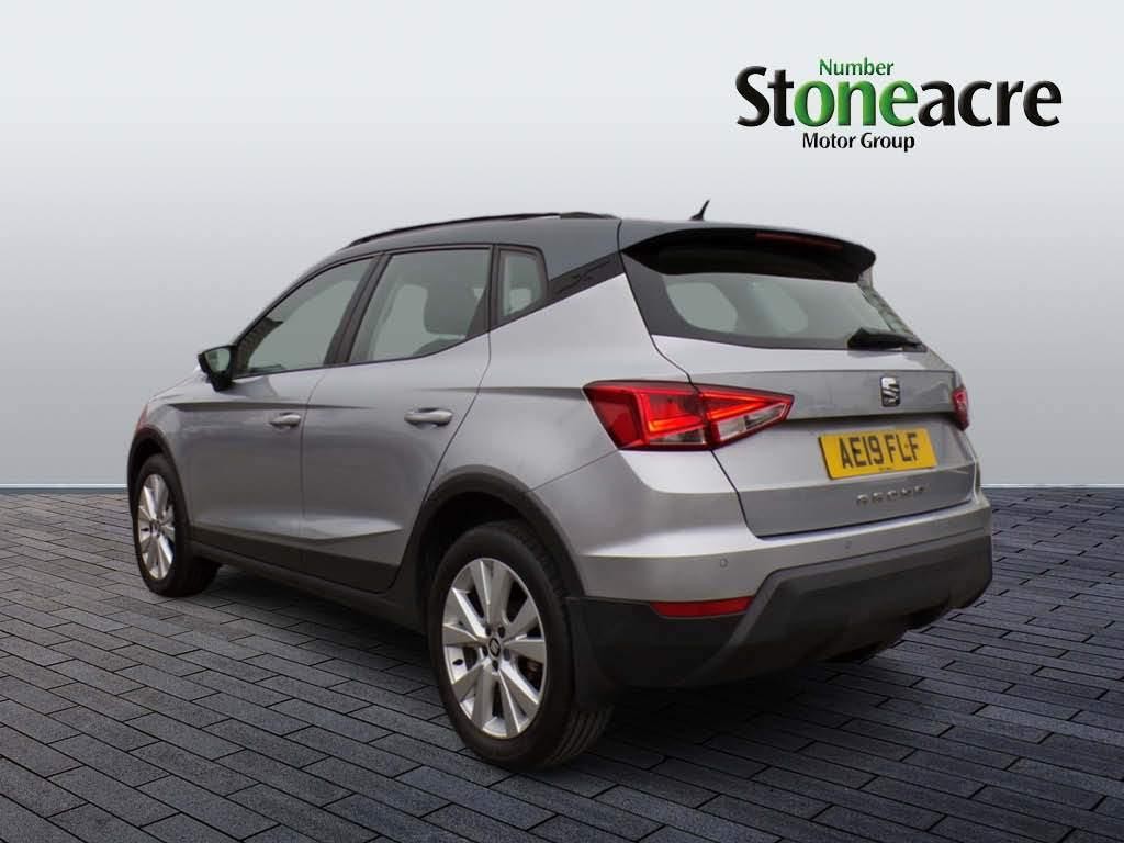 SEAT Arona 1.6 TDI SE Technology Lux SUV 5dr Diesel Manual Euro 6 (s/s) (115 ps) (AE19FLF) image 4