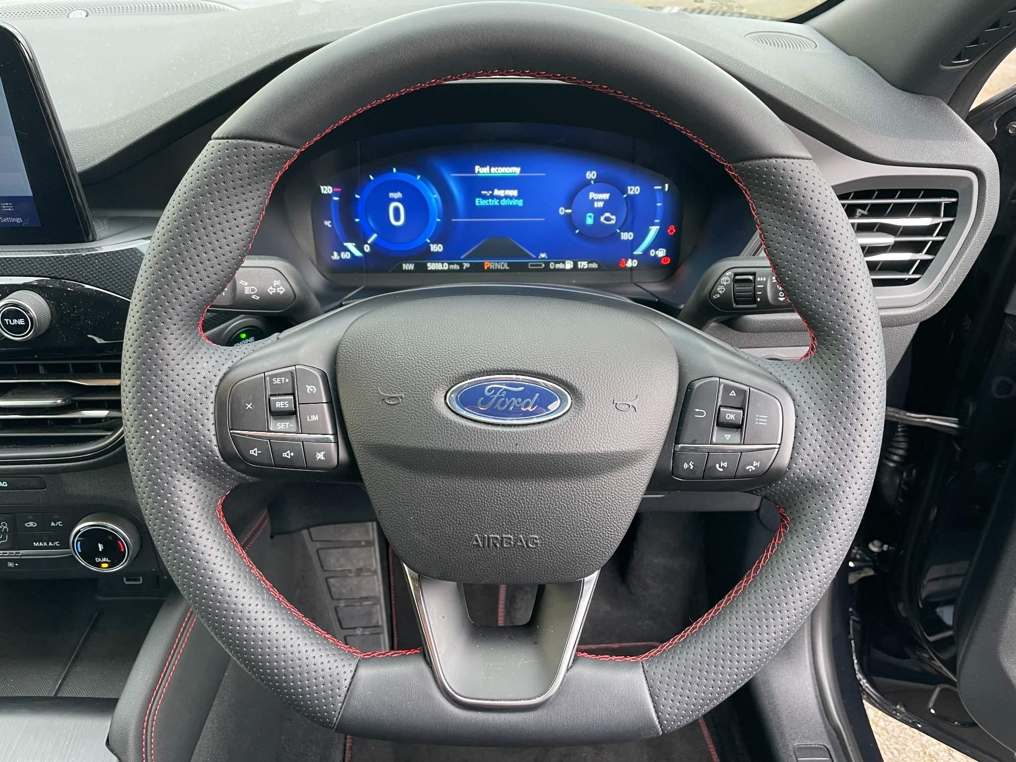 Ford Kuga Image 10