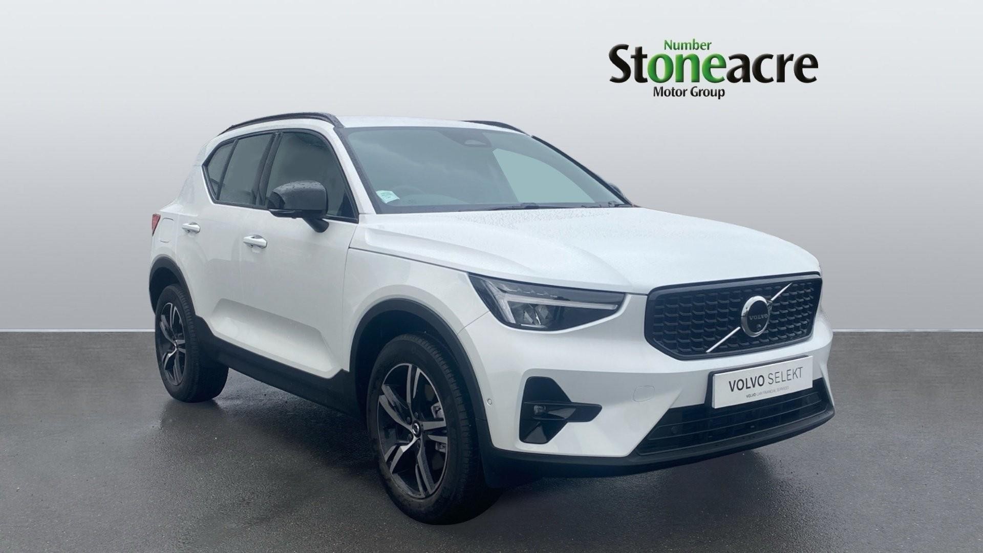 Used Volvo XC40 2.0 B4P Plus Dark 5dr Auto Automatic - (FV73YJW)