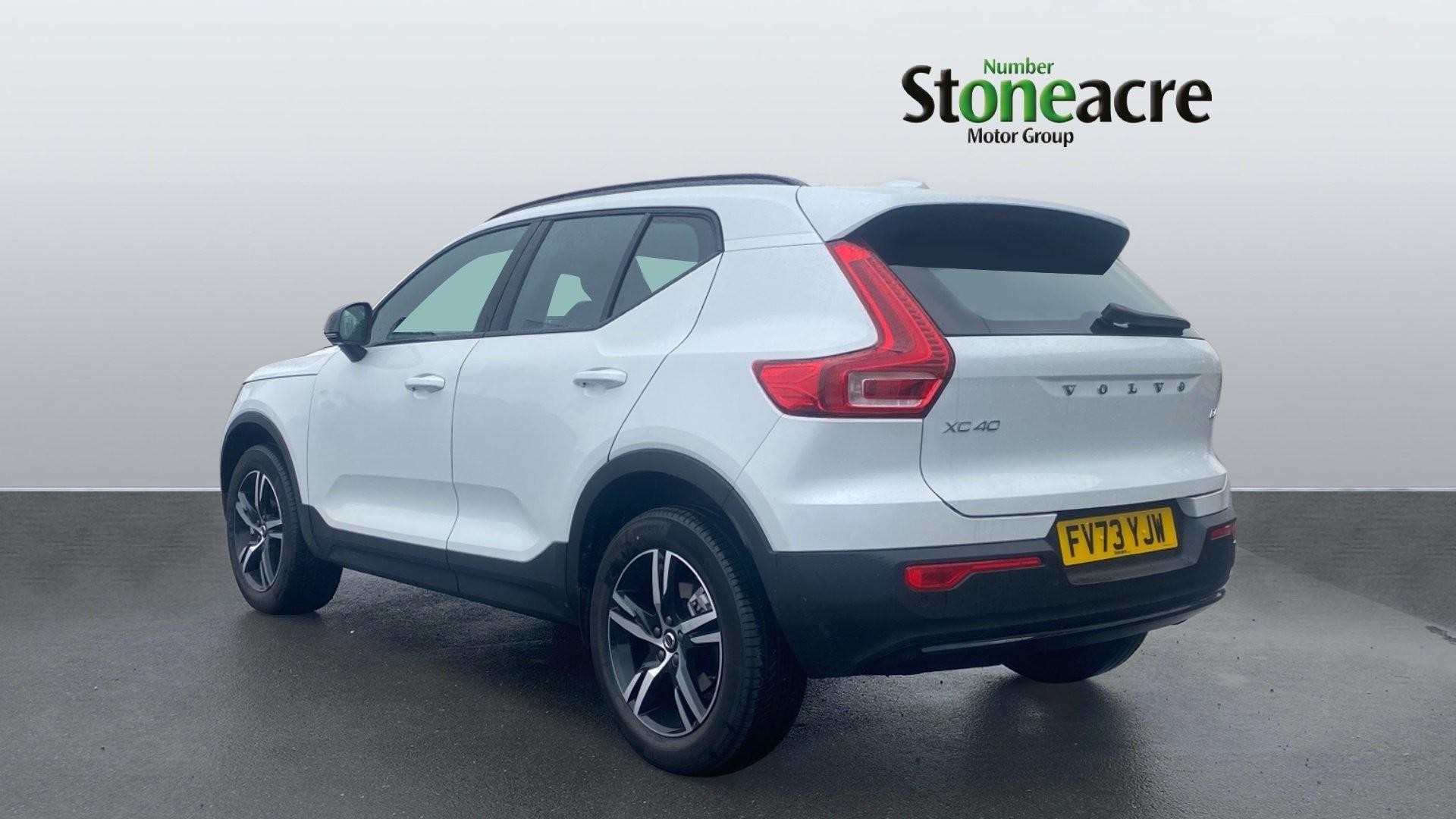 Used Volvo XC40 2.0 B4P Plus Dark 5dr Auto Automatic - (FV73YJW)