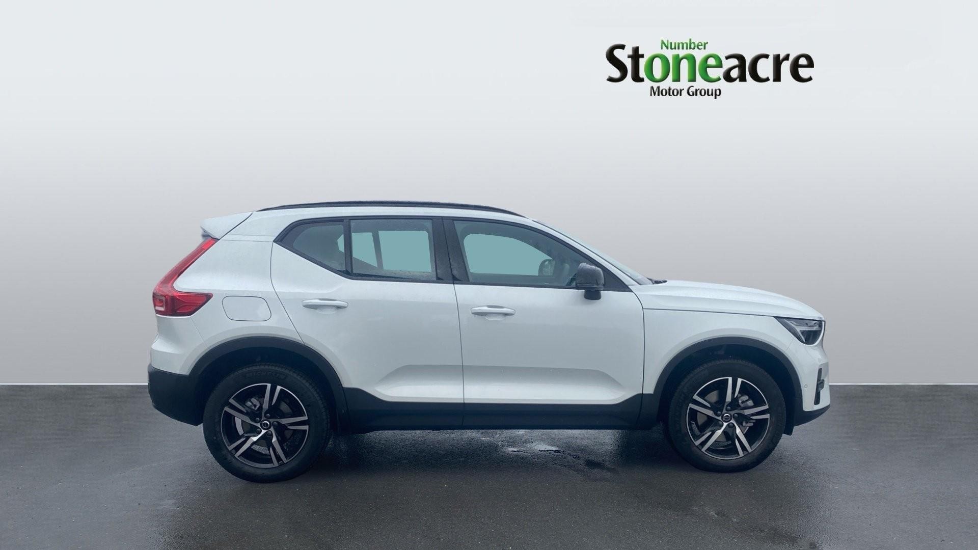 Used Volvo XC40 2.0 B4P Plus Dark 5dr Auto Automatic - (FV73YJW)