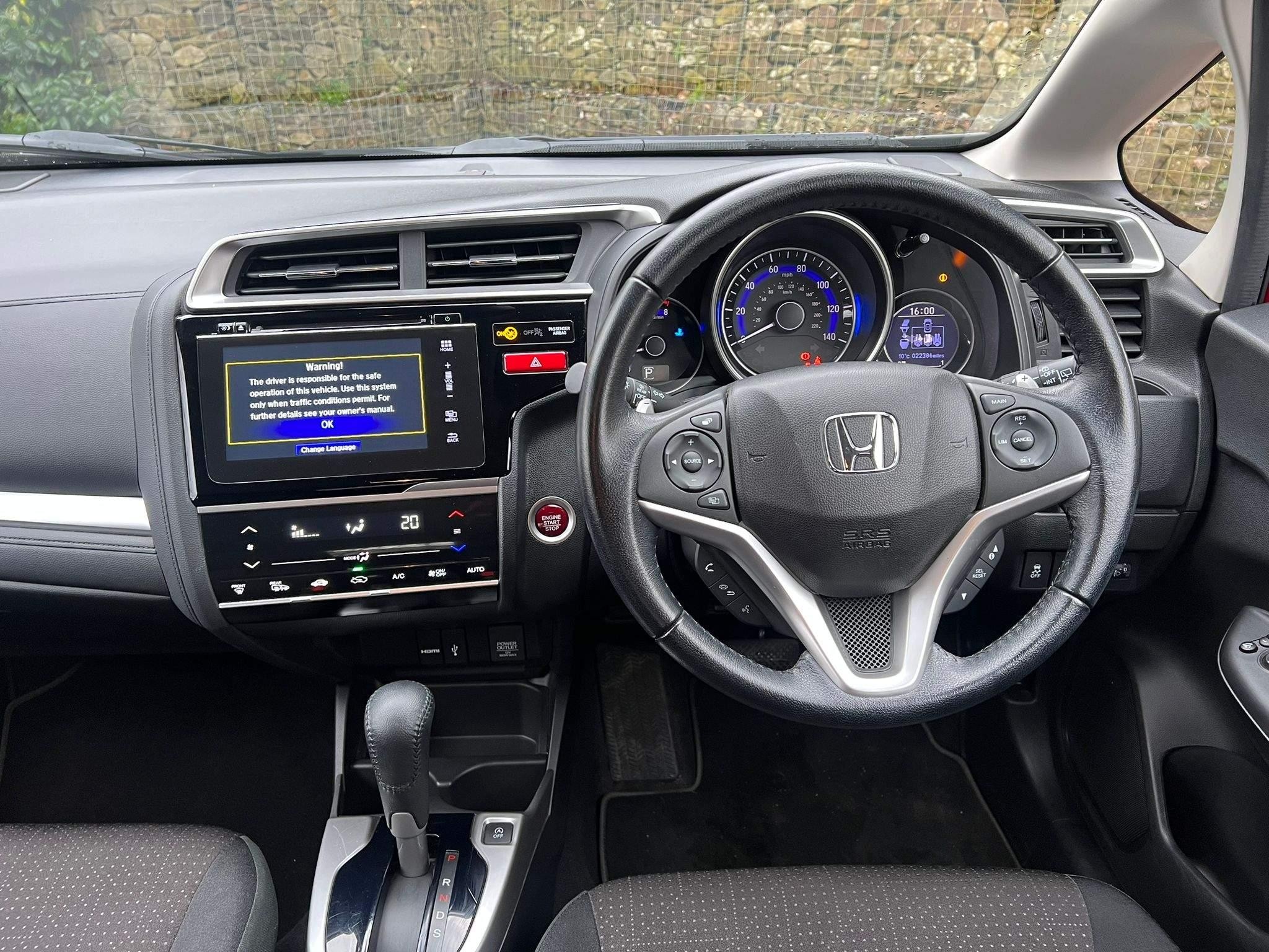 Honda Jazz 1.3 i-VTEC EX Hatchback 5dr Petrol CVT Euro 6 (s/s) (102 ps) (OE17OES) image 16