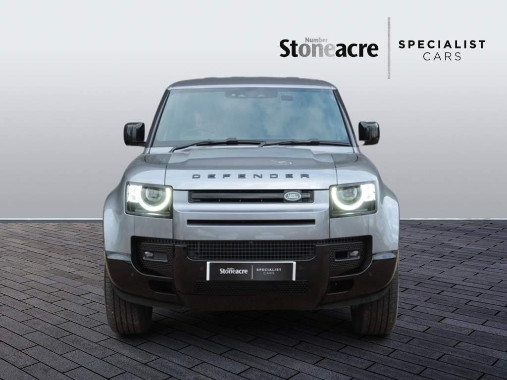 Land Rover Defender 90 3.0 D300 MHEV X-Dynamic HSE Hard Top Auto 4WD Euro 6 (s/s) 3dr (YA73WXX) image 7