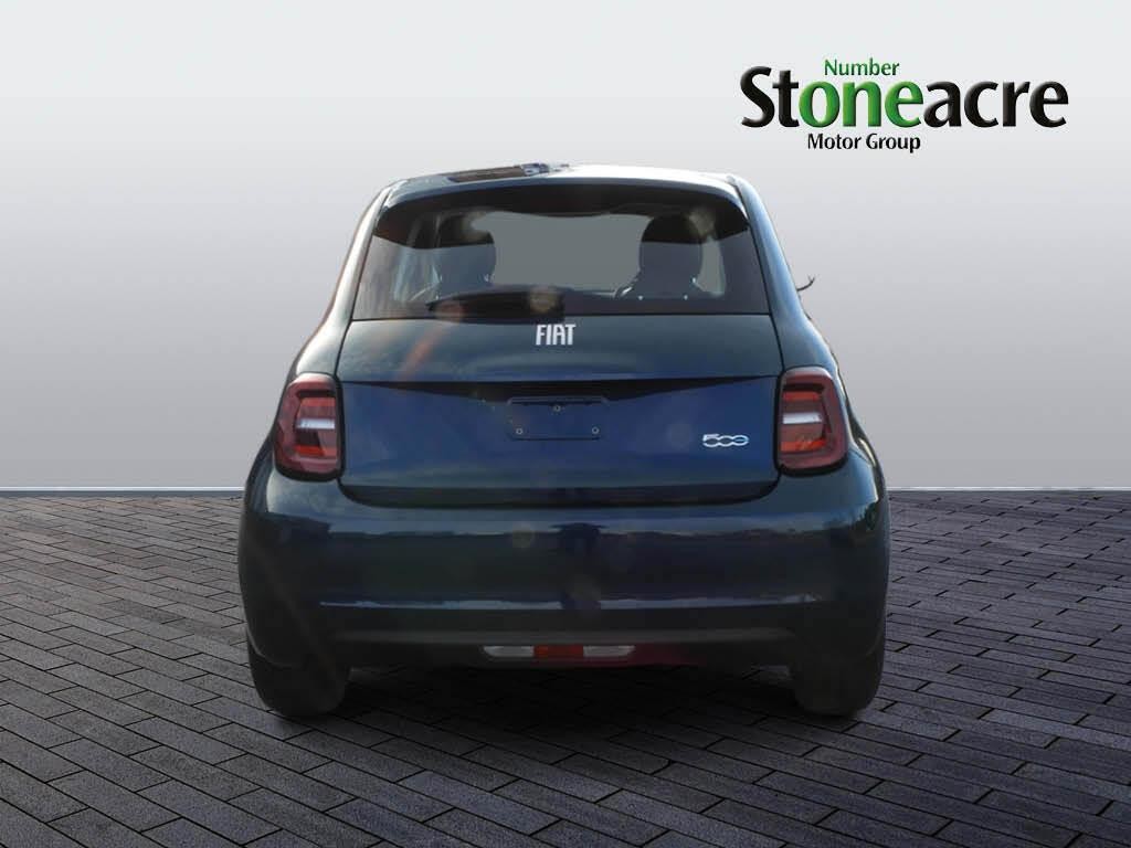 Fiat 500 Electric 70kW Action 24kWh 3dr Auto (BG73KNY) image 3