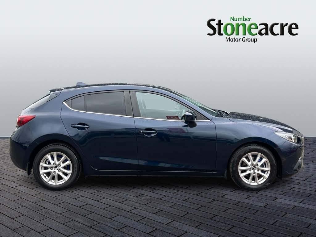 Mazda Mazda3 2.0 SKYACTIV-G SE-L Nav Hatchback 5dr Petrol Manual Euro 5 (s/s) (120 ps) (LO65CYA) image 1