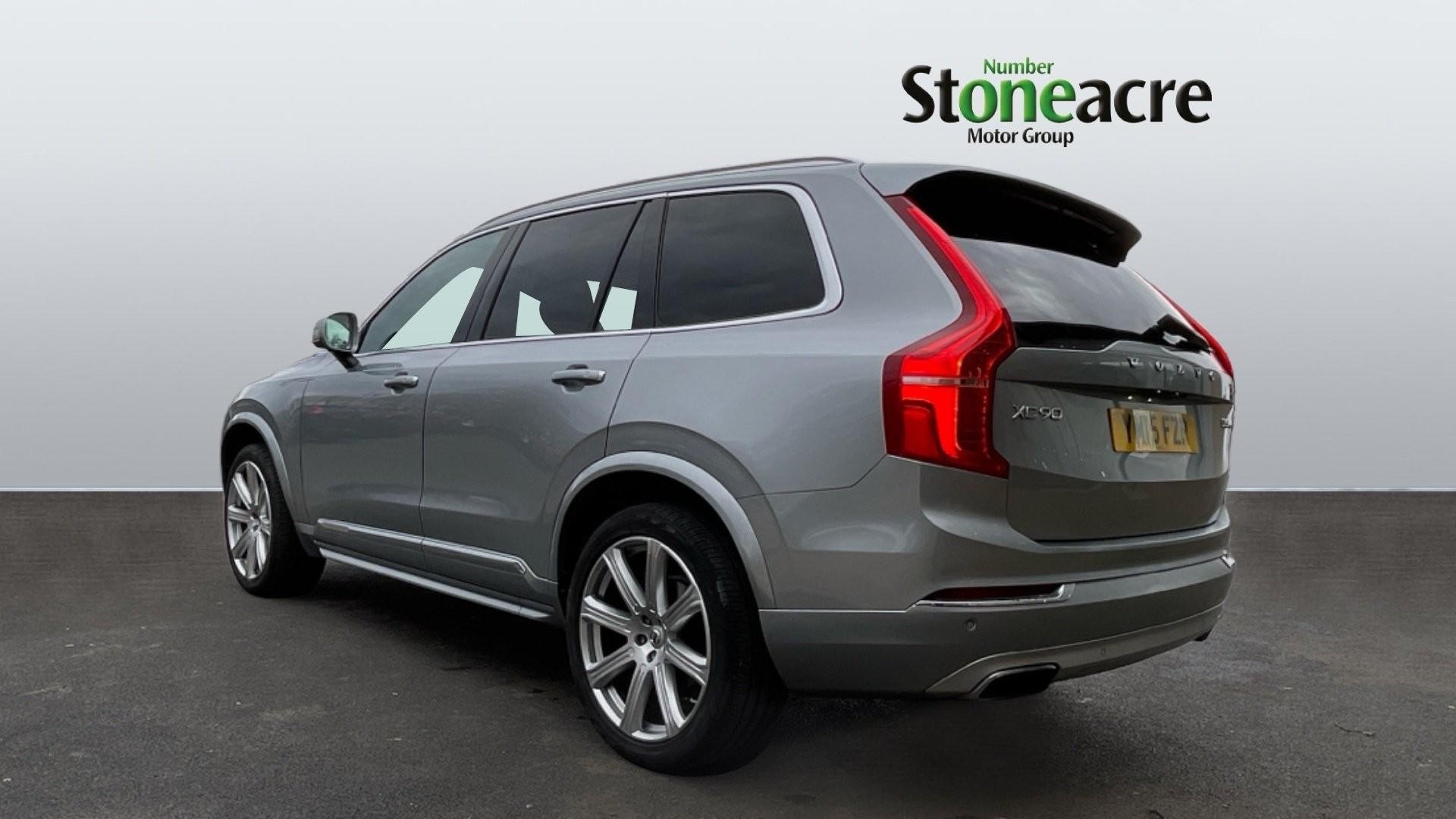 Volvo XC90 2.0 D5 Inscription 5dr AWD Geartronic (YM15FZR) image 1