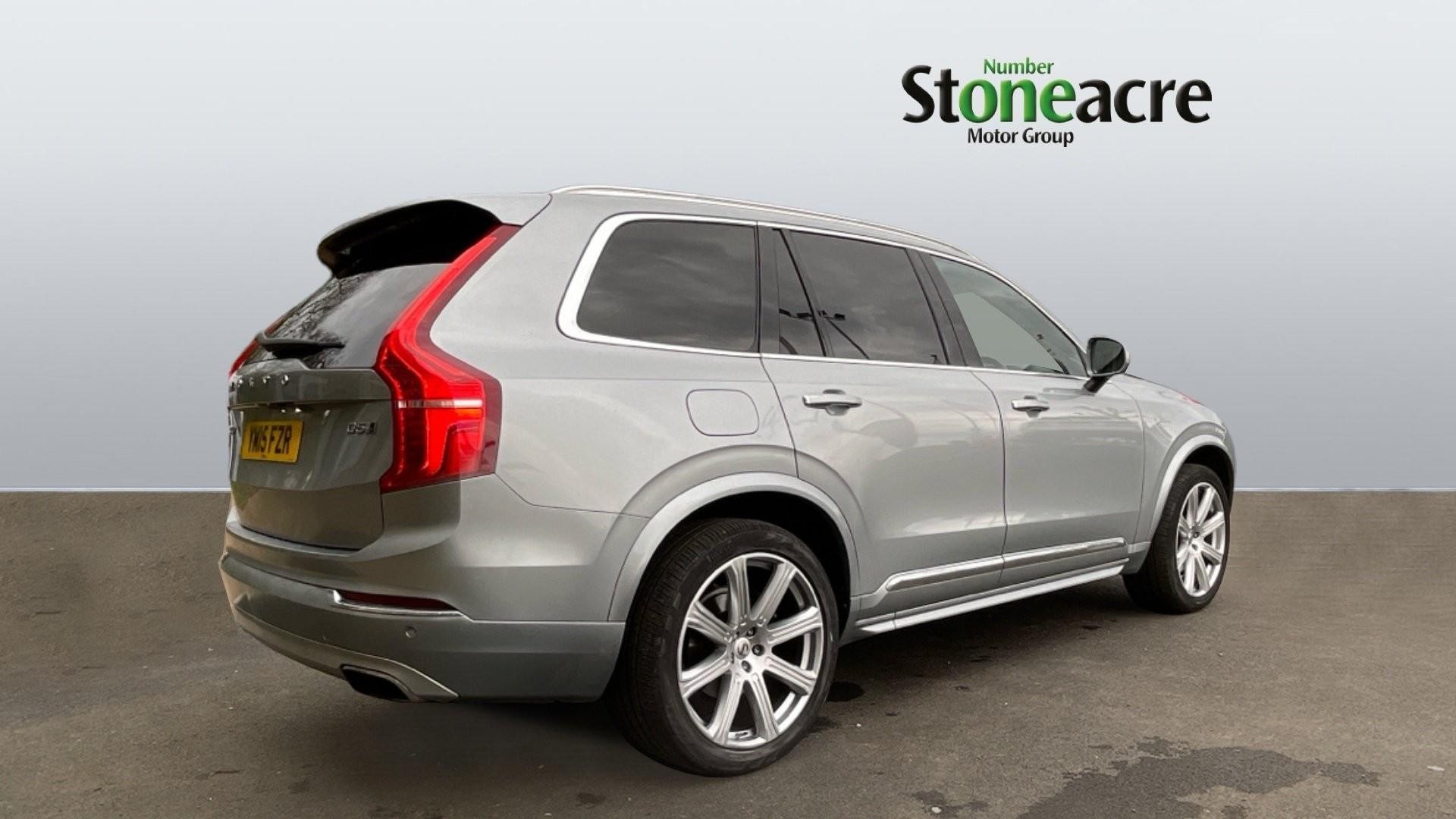 Volvo XC90 2.0 D5 Inscription 5dr AWD Geartronic (YM15FZR) image 6