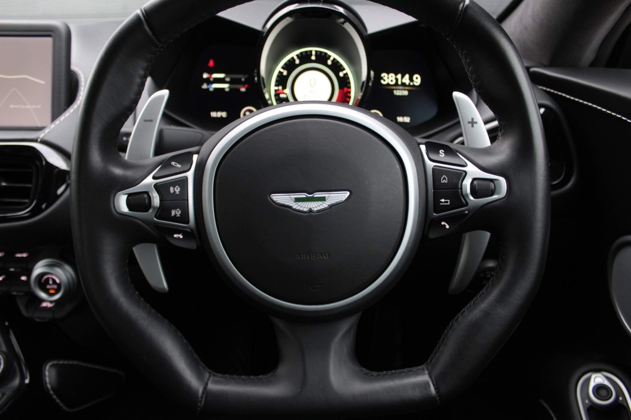 Aston Martin Vantage 2dr ZF 8 Speed Auto (FN18XEE) image 10