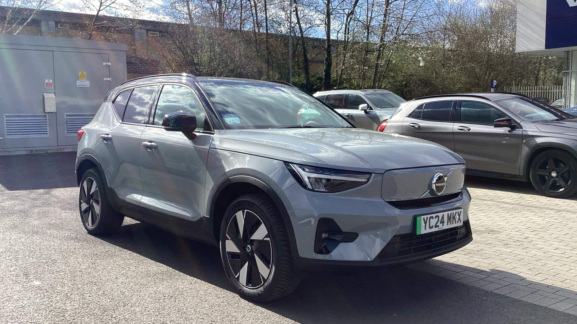 Volvo XC40 Recharge Electric 175kW Recharge Plus 69kWh 5dr Auto (YC24MKX) image 0