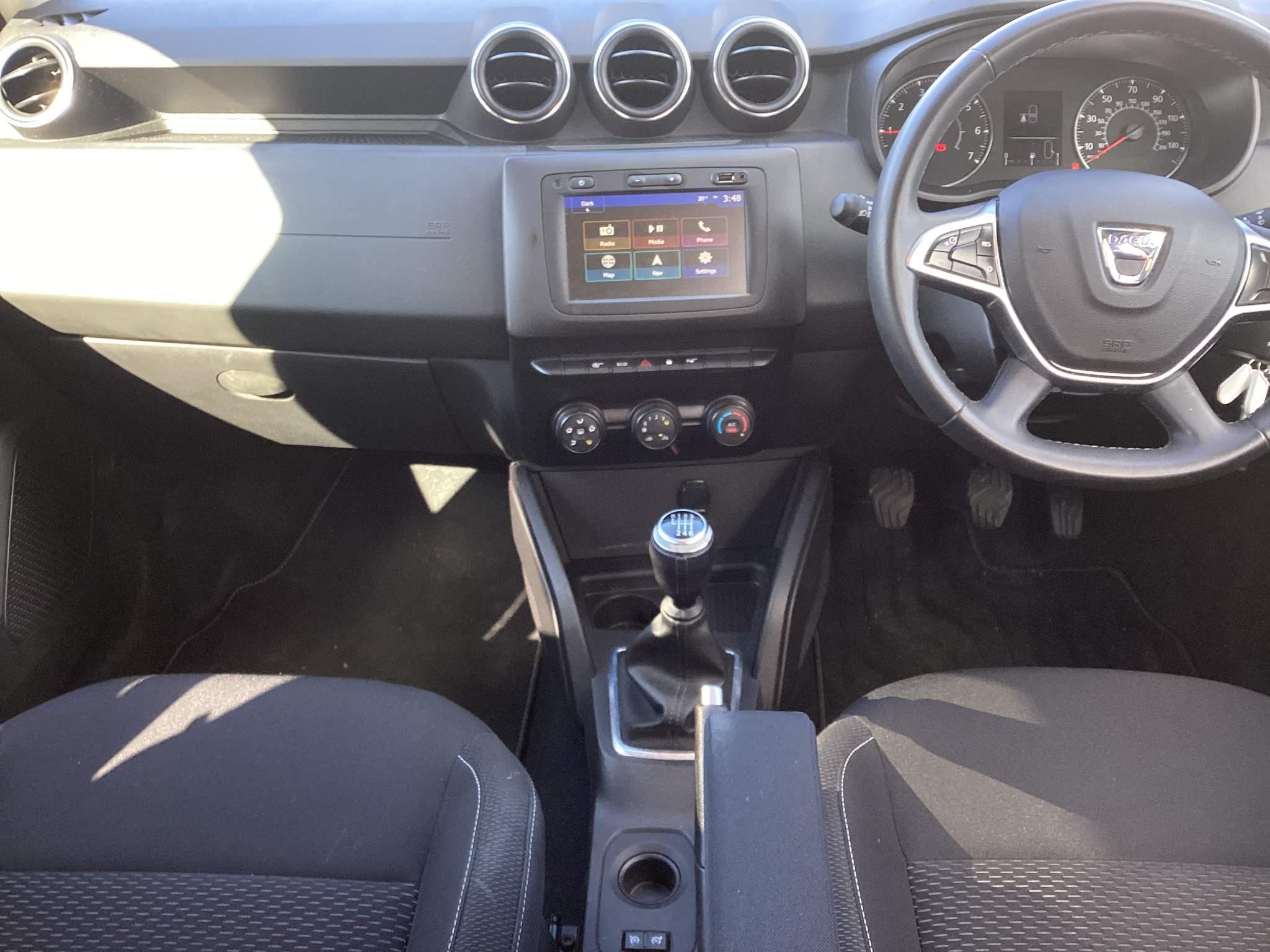 Dacia Duster 1.0 TCe 100 Bi-Fuel Comfort 5dr [6 Speed] (HY71JFG) image 11
