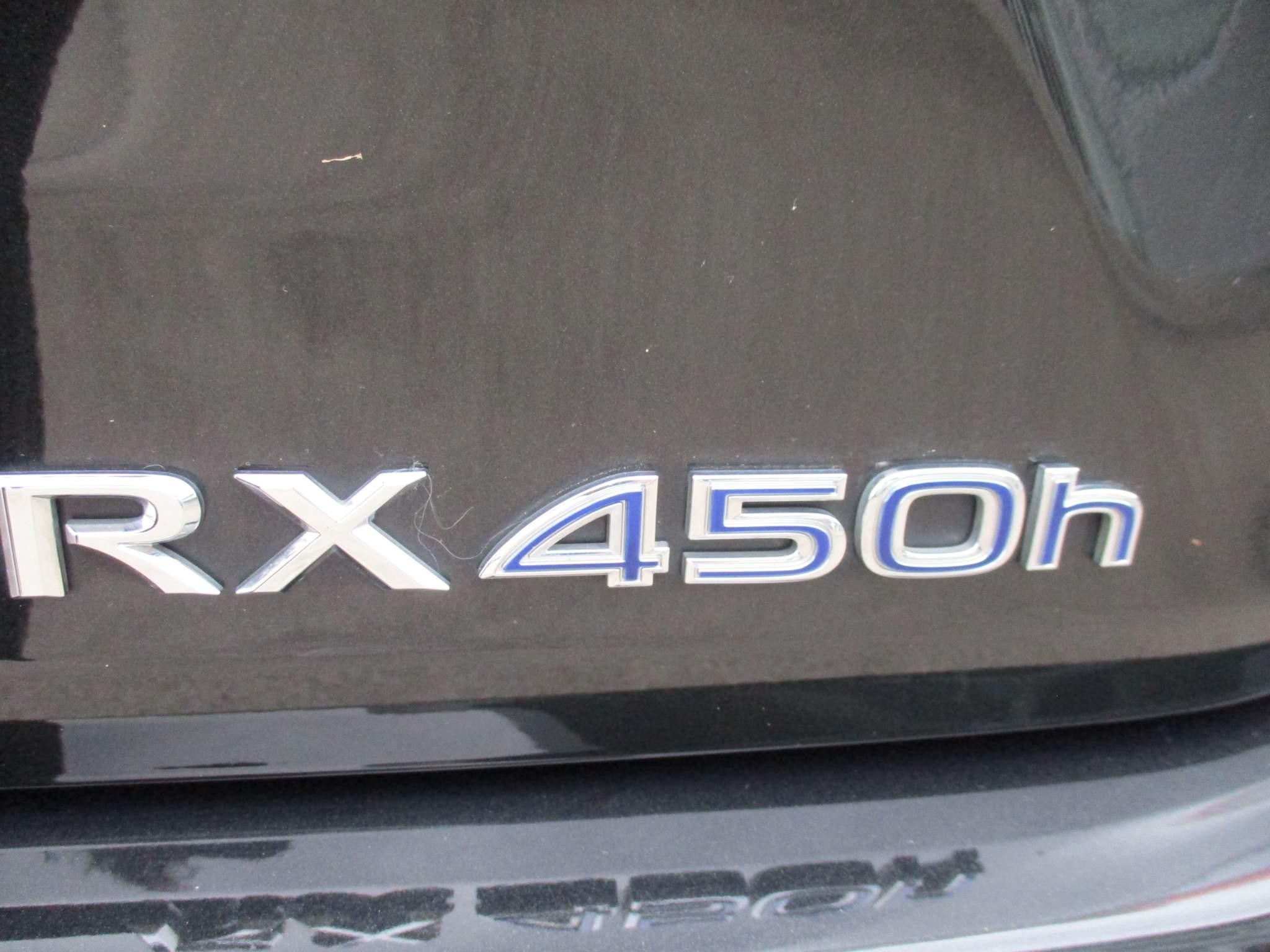 Lexus RX 450h 3.5 450h V6 (Premium) E-CVT 4WD Euro 6 (s/s) 5dr (NU21KRX) image 46