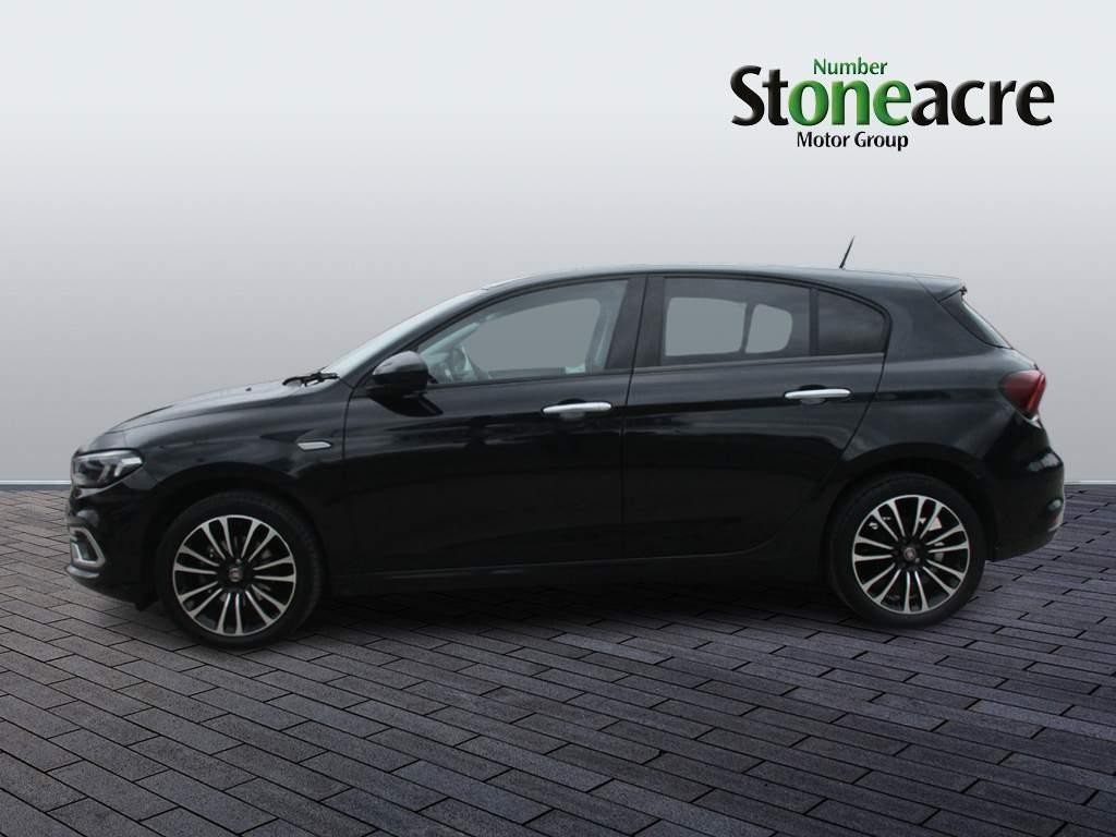 Fiat Tipo 1.0 Life Euro 6 (s/s) 5dr (YV21NCC) image 5