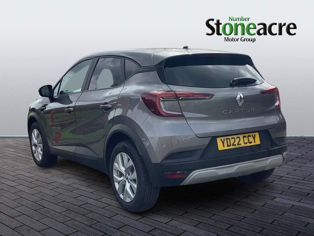 Renault Captur 1.3 TCe Iconic Edition Euro 6 (s/s) 5dr (YD22CCY) image 2