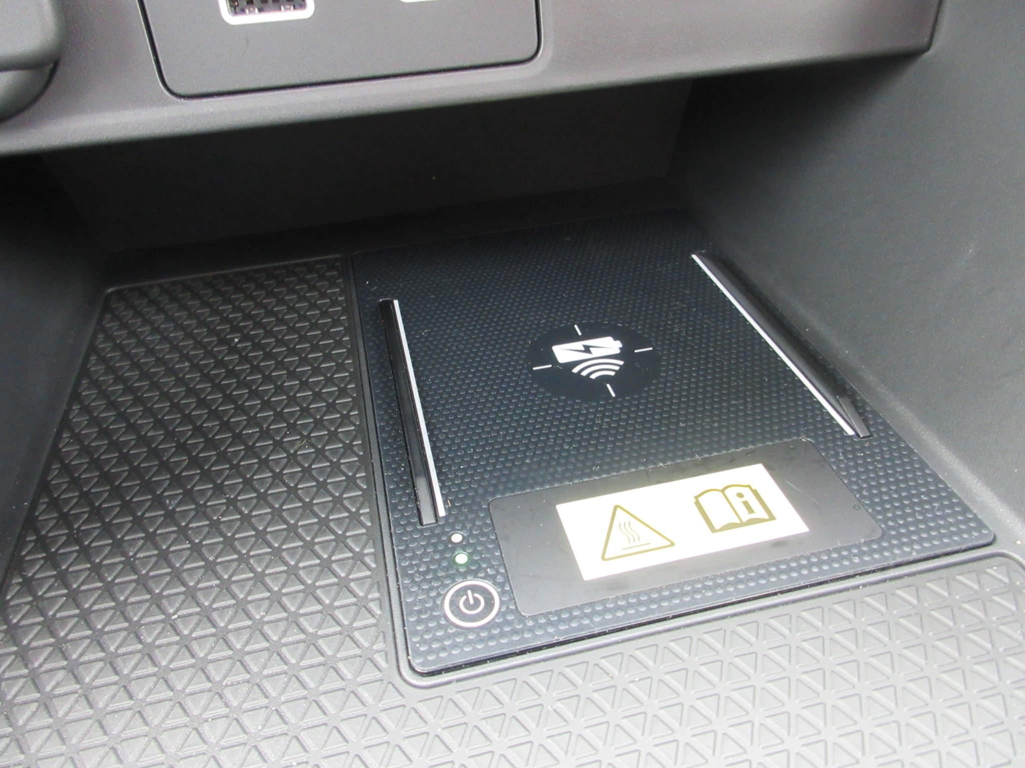 Honda CR-V 2.0 ePHEV Advance Tech 5dr eCVT (YN23XVV) image 36