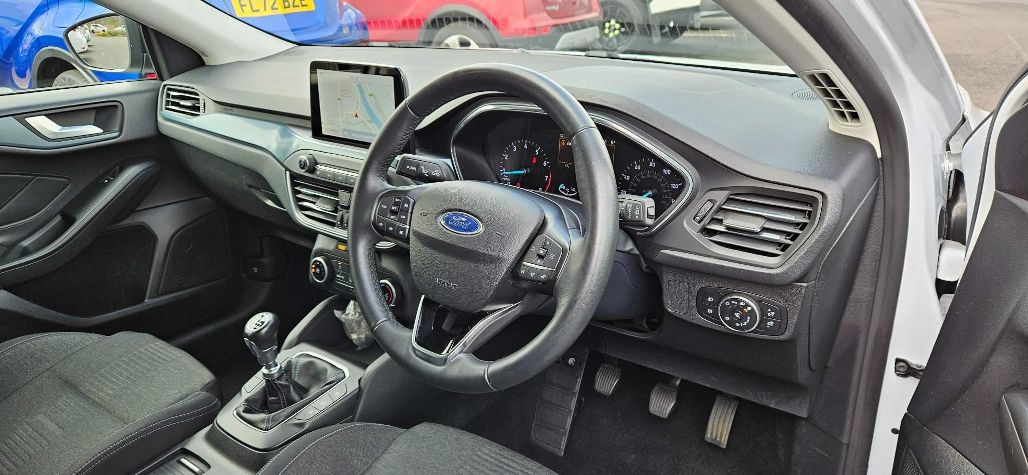 Ford Focus 1.0T EcoBoost MHEV Active Edition Hatchback 5dr Petrol Manual Euro 6 (s/s) (125 ps) (MM70TXH) image 12