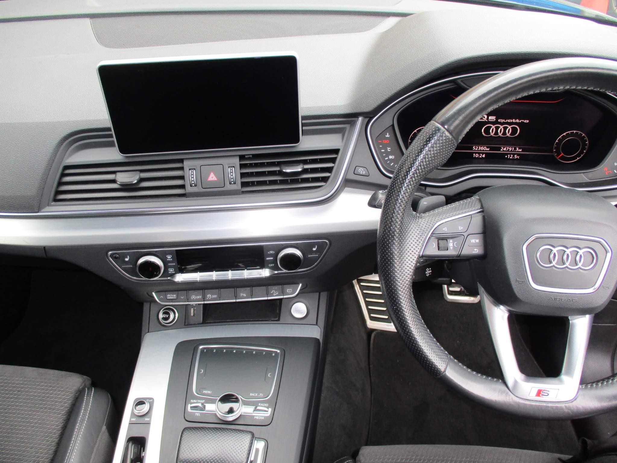 Audi Q5 2.0 TDI Quattro S Line 5dr S Tronic (RA18ONS) image 15