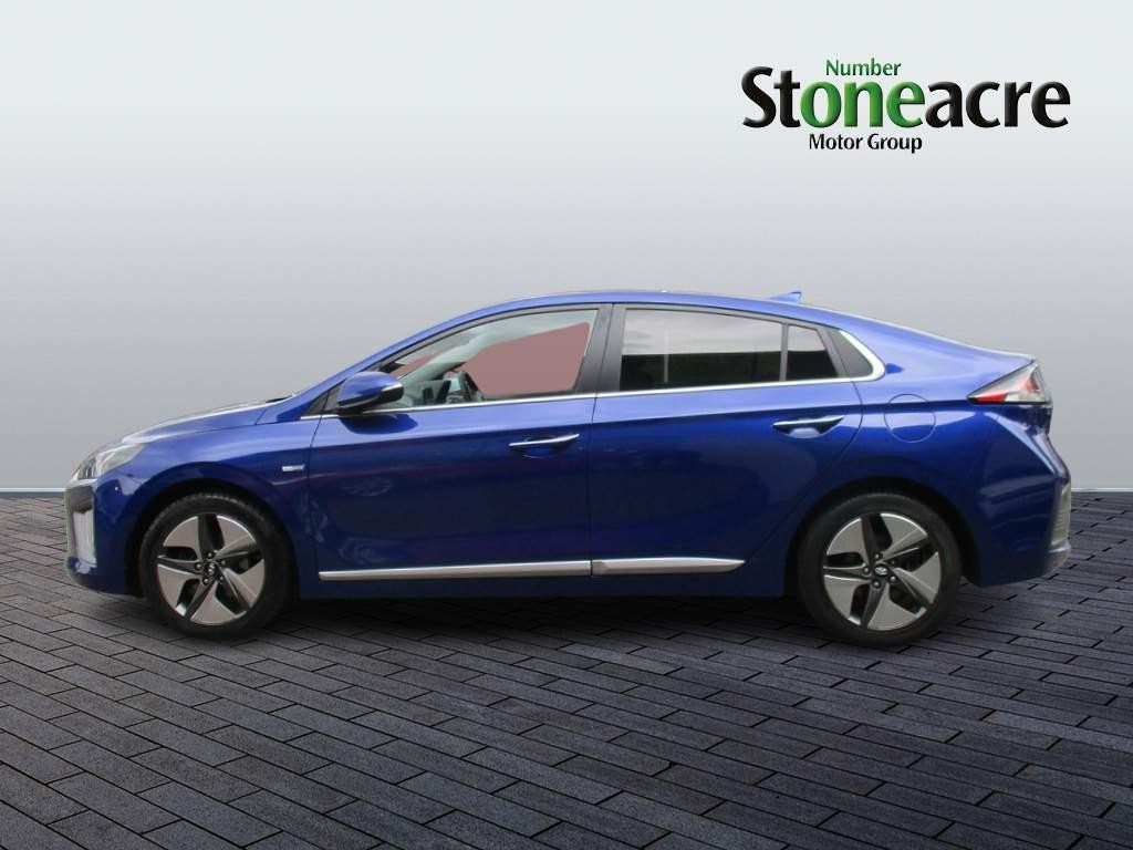 Hyundai IONIQ 1.6 h-GDi Premium SE Hatchback 5dr Petrol Hybrid DCT Euro 6 (s/s) (141 ps) (YC20RYR) image 3