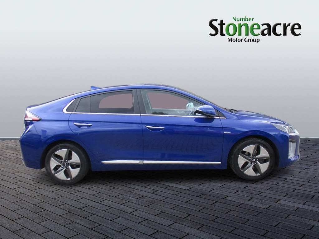 Hyundai IONIQ 1.6 h-GDi Premium SE Hatchback 5dr Petrol Hybrid DCT Euro 6 (s/s) (141 ps) (YC20RYR) image 7