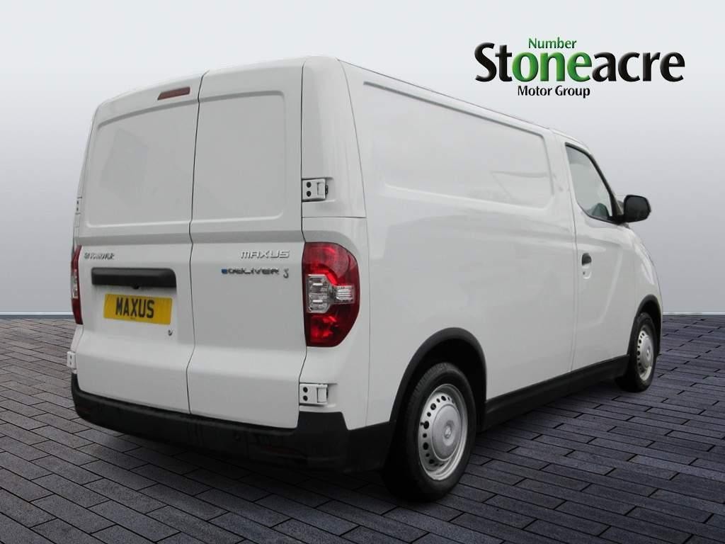 Maxus eDeliver 3 90kW H1 Van 50.2kWh Auto (YR24BWO) image 2