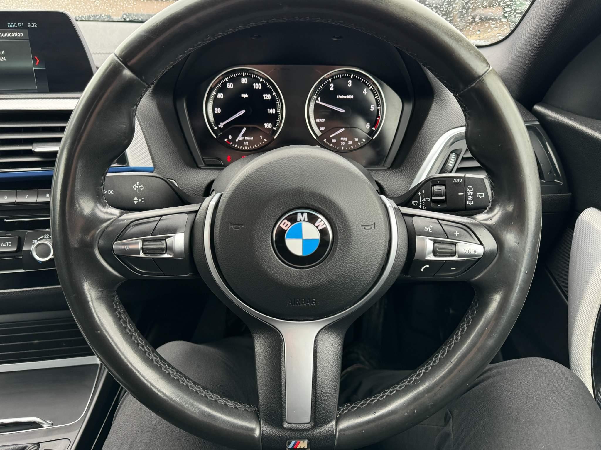 BMW 1 Series 2.0 118d M Sport Euro 6 (s/s) 3dr (CA67VUH) image 19
