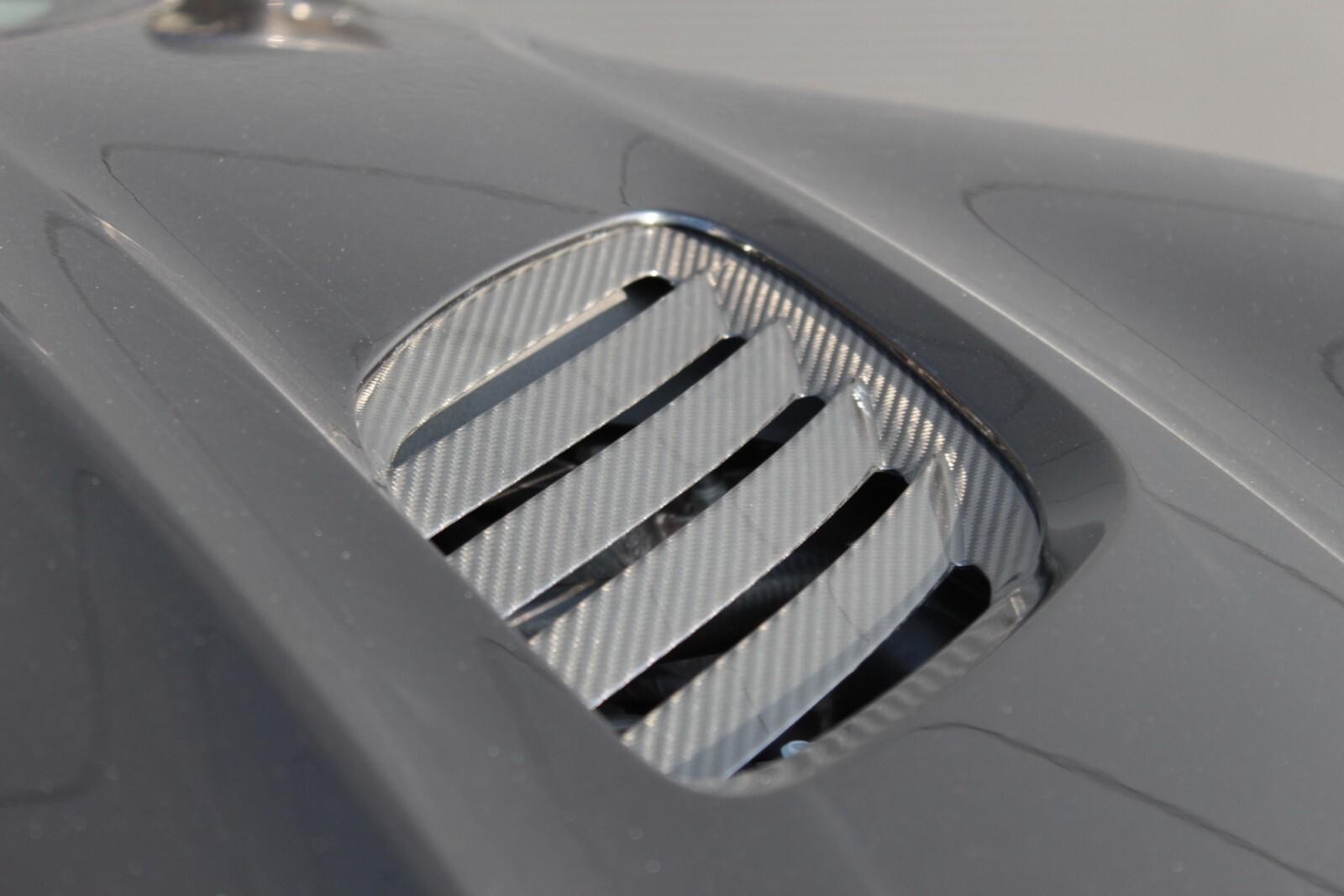 Aston Martin DBS 5.2 V12 BiTurbo Volante Auto Euro 6 (s/s) 2dr (KY23MWN) image 43