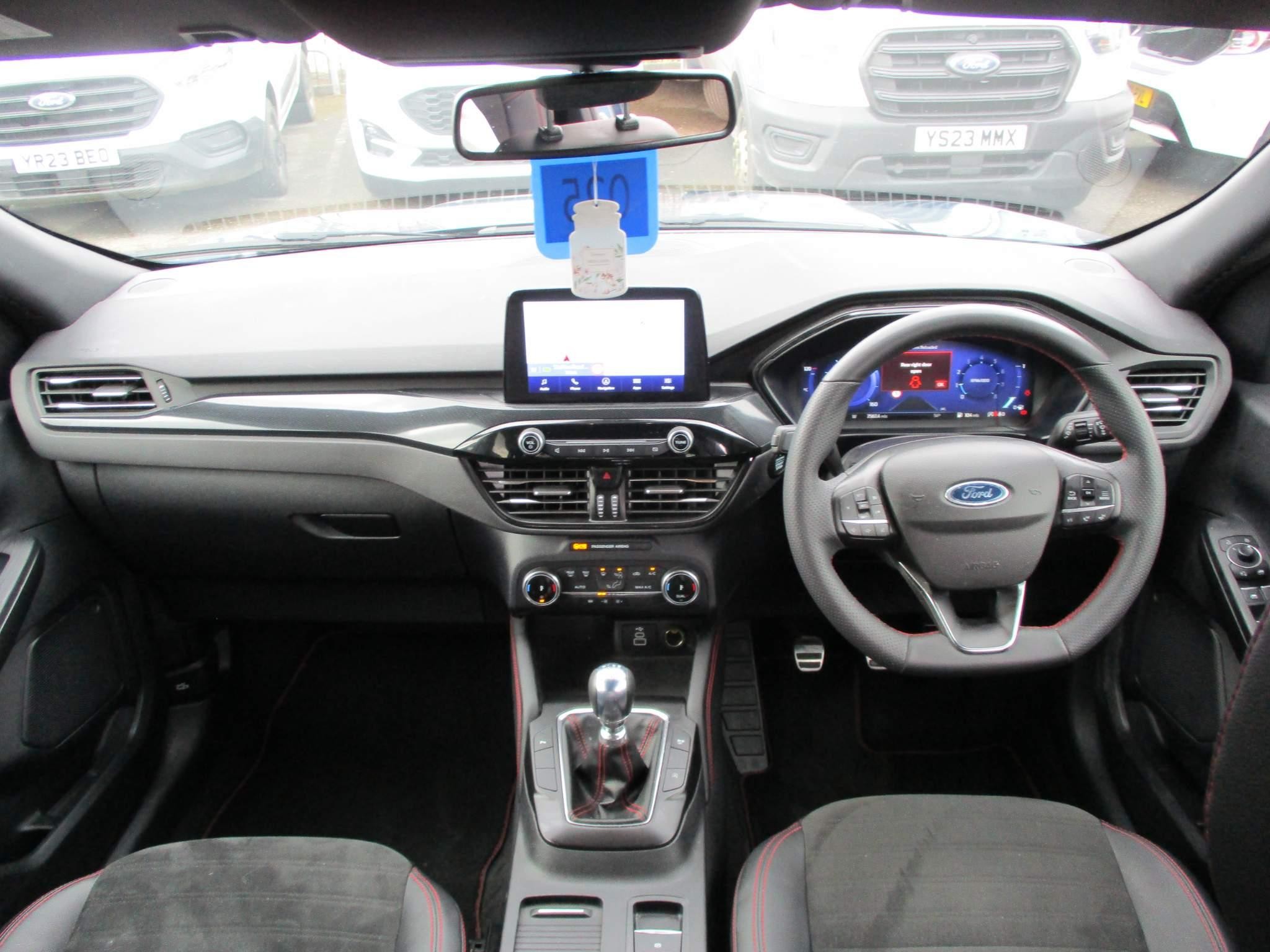 Ford Kuga 1.5T EcoBoost ST-Line Edition SUV 5dr Petrol Manual Euro 6 (s/s) (150 ps) (YP23UVL) image 14