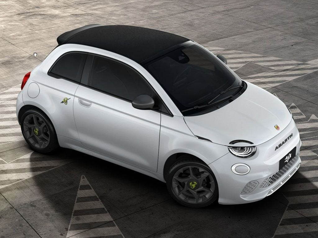 Abarth 500e 42kWh Auto 2dr (YP24UCZ) image 1