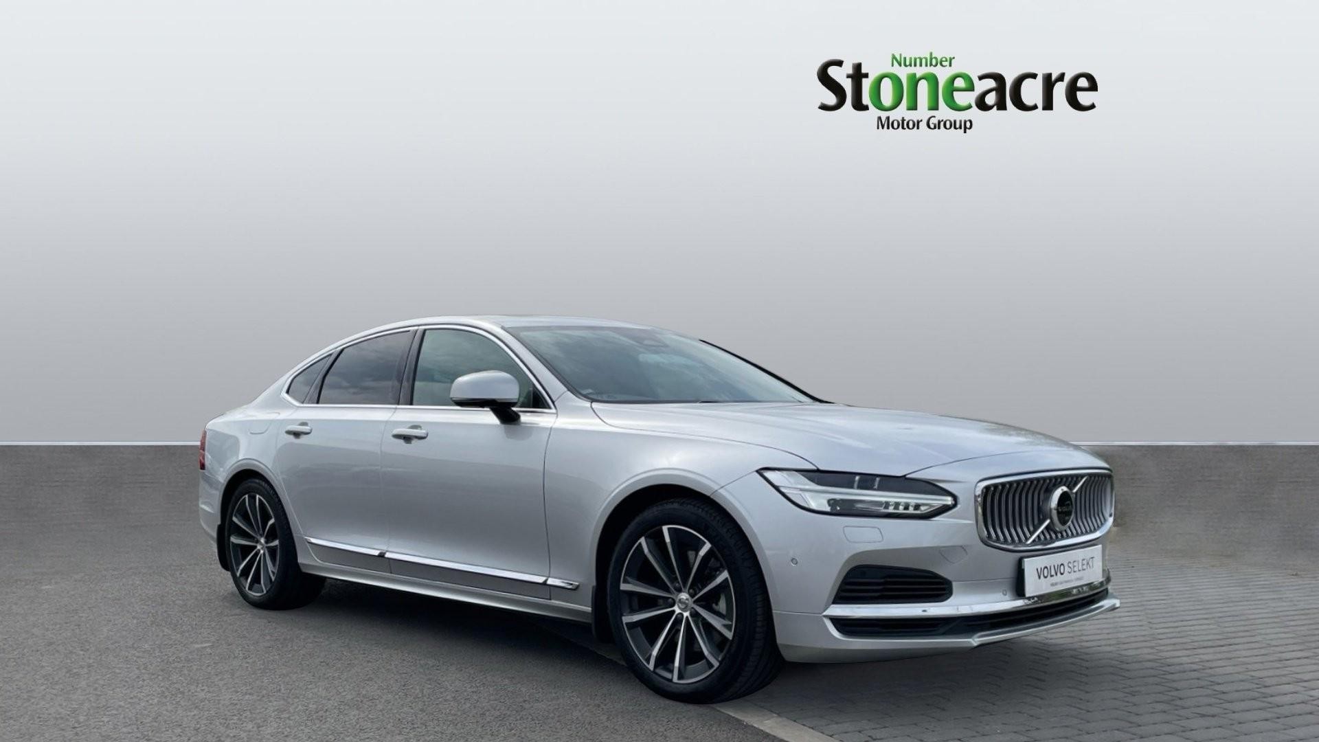Volvo S90 2.0h T8 Recharge 18.8kWh Inscription Auto AWD Euro 6 (s/s) 4dr (NG22ZPV) image 0