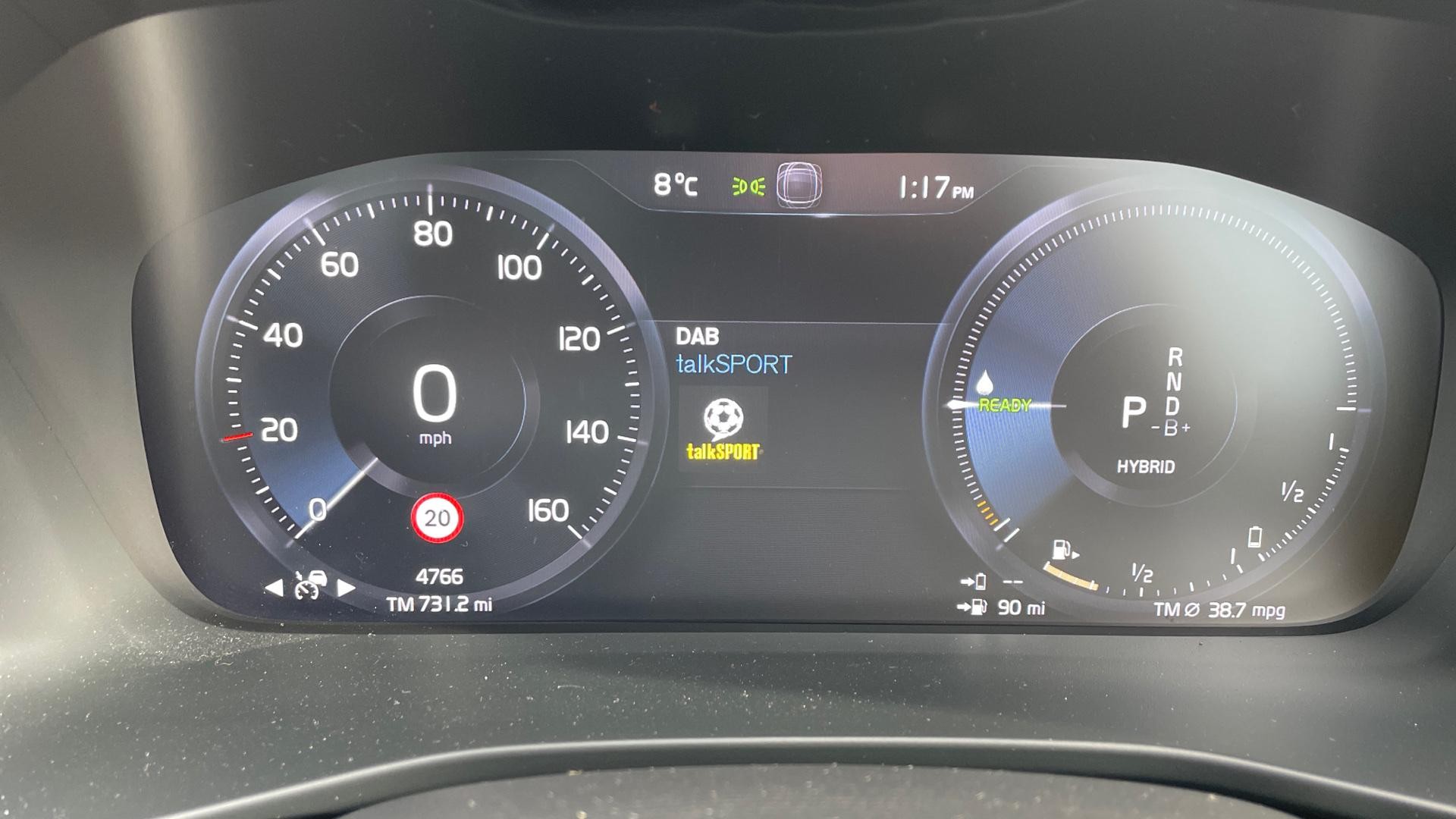 Volvo XC40 Recharge 1.5h T5 Recharge 10.7kWh Ultimate Dark SUV 5dr Petrol Plug-in Hybrid Auto Euro 6 (s/s) (262 ps) (KM72VHD) image 40