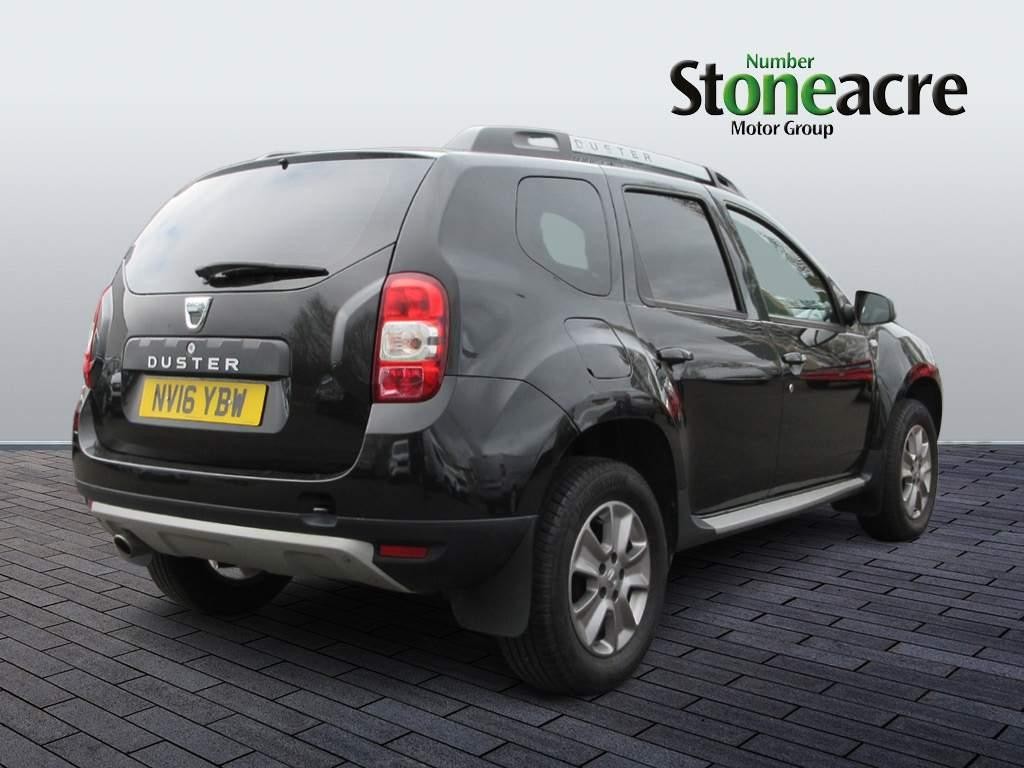 Dacia Duster 1.5 dCi Laureate 4WD Euro 6 (s/s) 5dr (NV16YBW) image 2