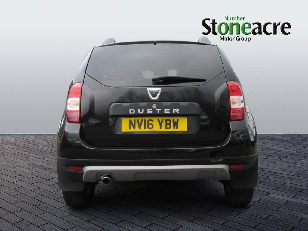 Dacia Duster 1.5 dCi Laureate 4WD Euro 6 (s/s) 5dr (NV16YBW) image 3