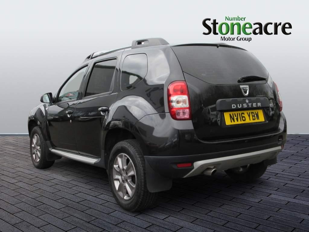 Dacia Duster 1.5 dCi Laureate 4WD Euro 6 (s/s) 5dr (NV16YBW) image 4