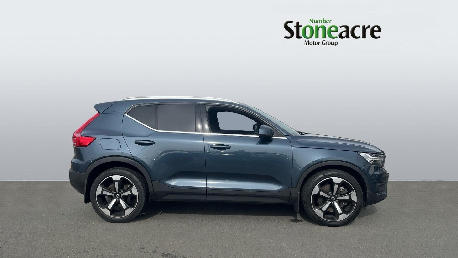 Volvo XC40 Recharge Recharge Inscription Pro, T5 plug-in hybrid (J13GDN) image 2