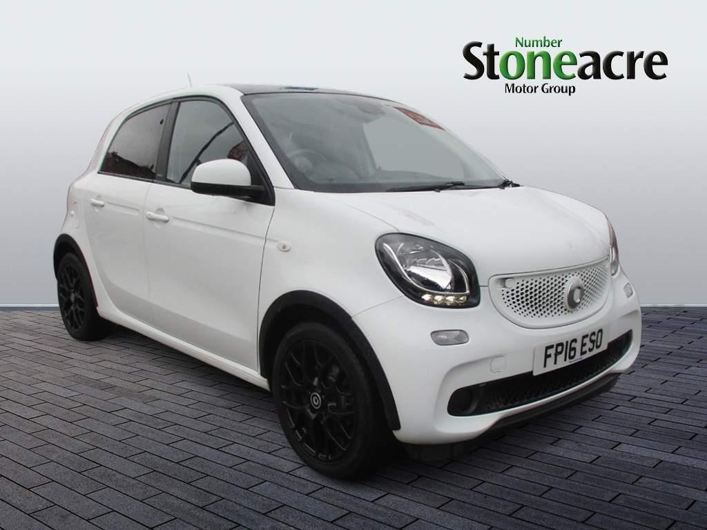 Smart ForFour 0.9T Edition White Hatchback 5dr Petrol Manual Euro 6 (s/s) (90 ps) (FP16ESO) image 0