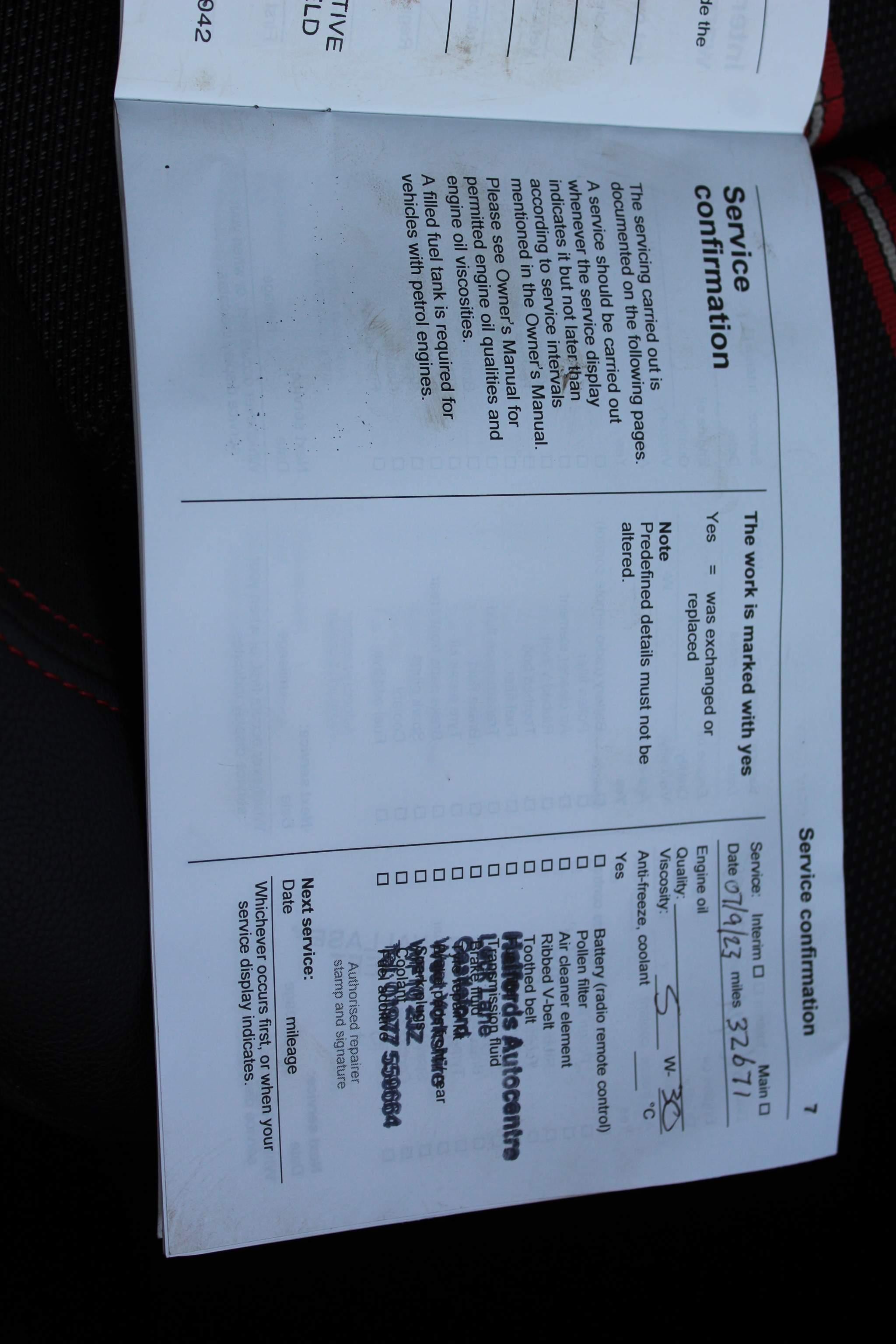 Vauxhall Crossland X 1.2 SRi Nav SUV 5dr Petrol Manual Euro 6 (s/s) (83 ps) (DW70EZN) image 23
