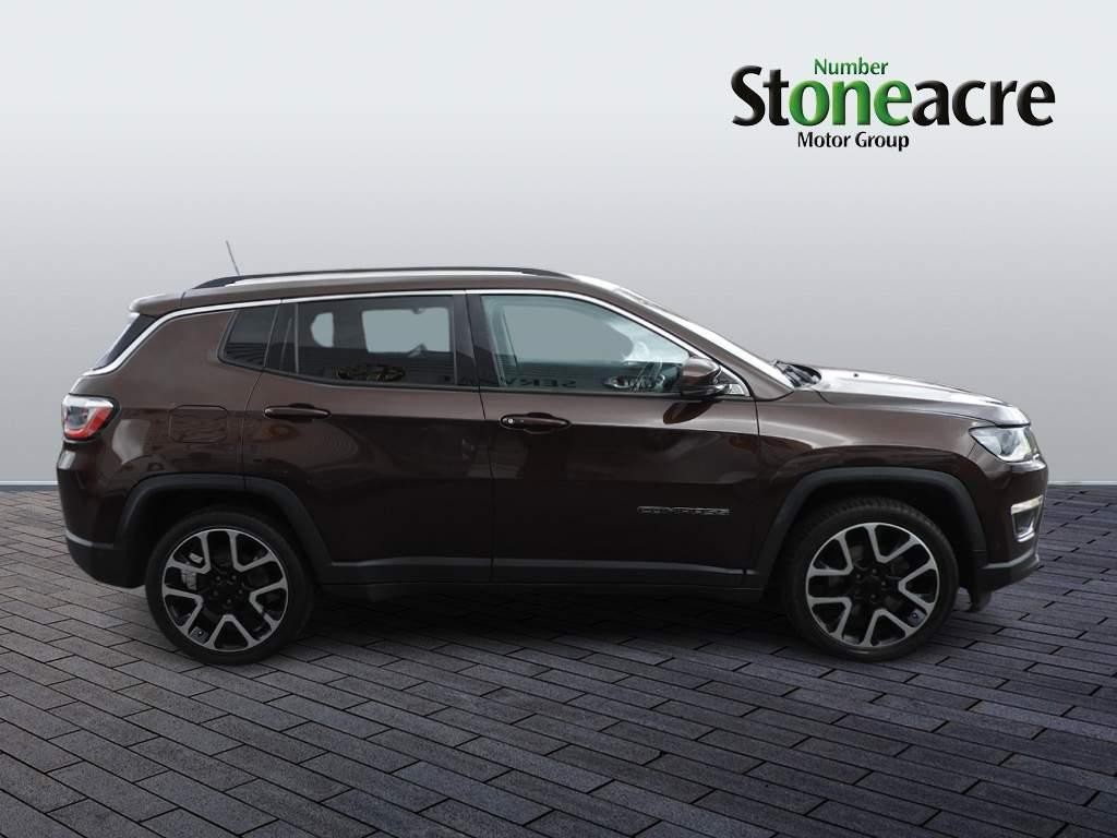 Jeep Compass 1.6 Multijet 120 Limited 5dr [2WD] (AE68FZT) image 1