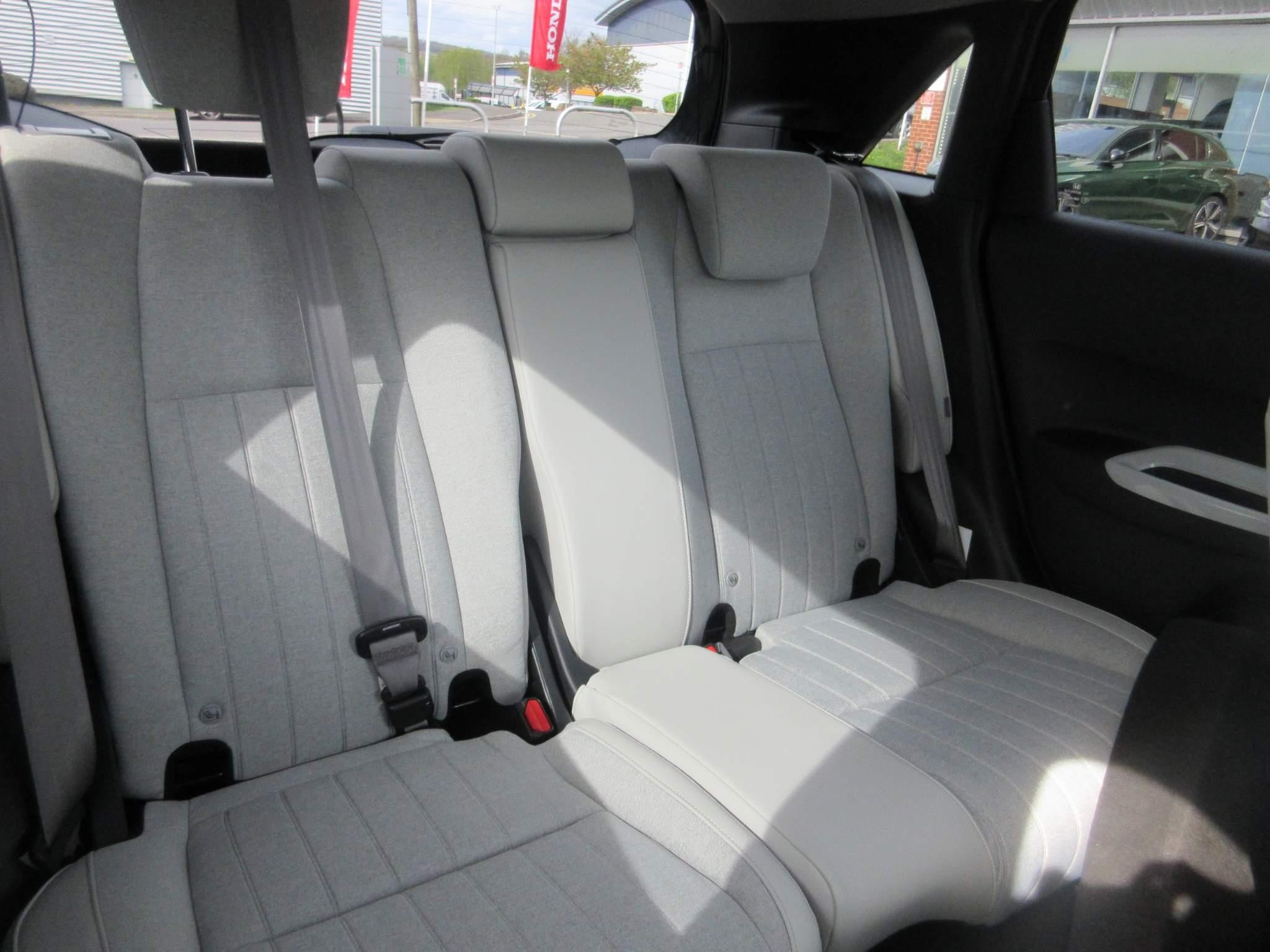 Honda Jazz 1.5 h i-MMD EX Hatchback 5dr Petrol Hybrid eCVT Euro 6 (s/s) (107 ps) (WK70HXR) image 11