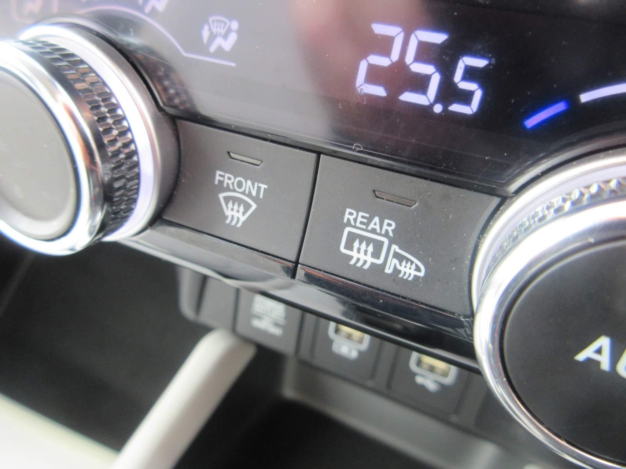 Honda Jazz 1.5 h i-MMD EX Hatchback 5dr Petrol Hybrid eCVT Euro 6 (s/s) (107 ps) (WK70HXR) image 30