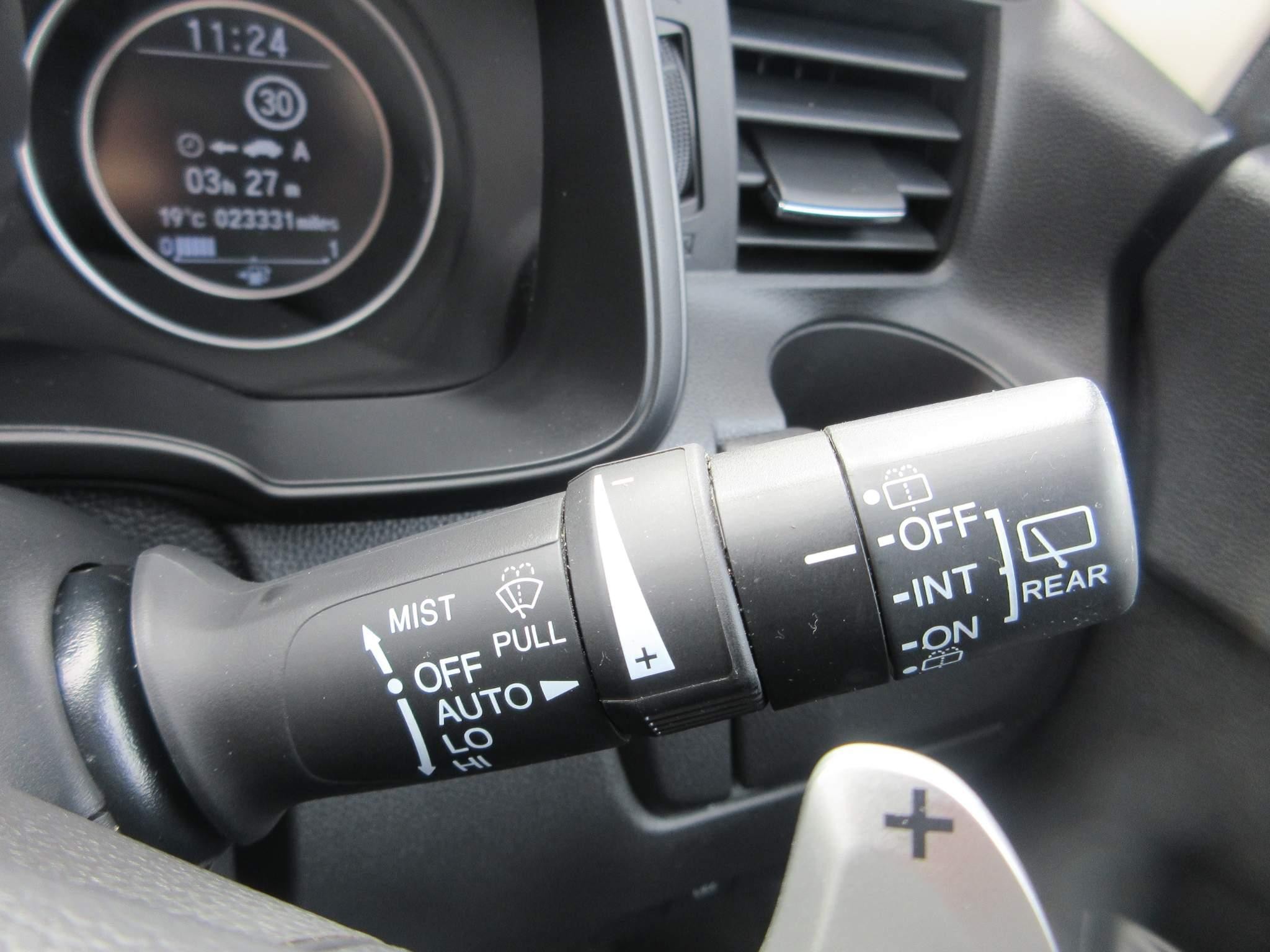 Honda Jazz 1.3 i-VTEC EX 5dr CVT (YT68YYR) image 20