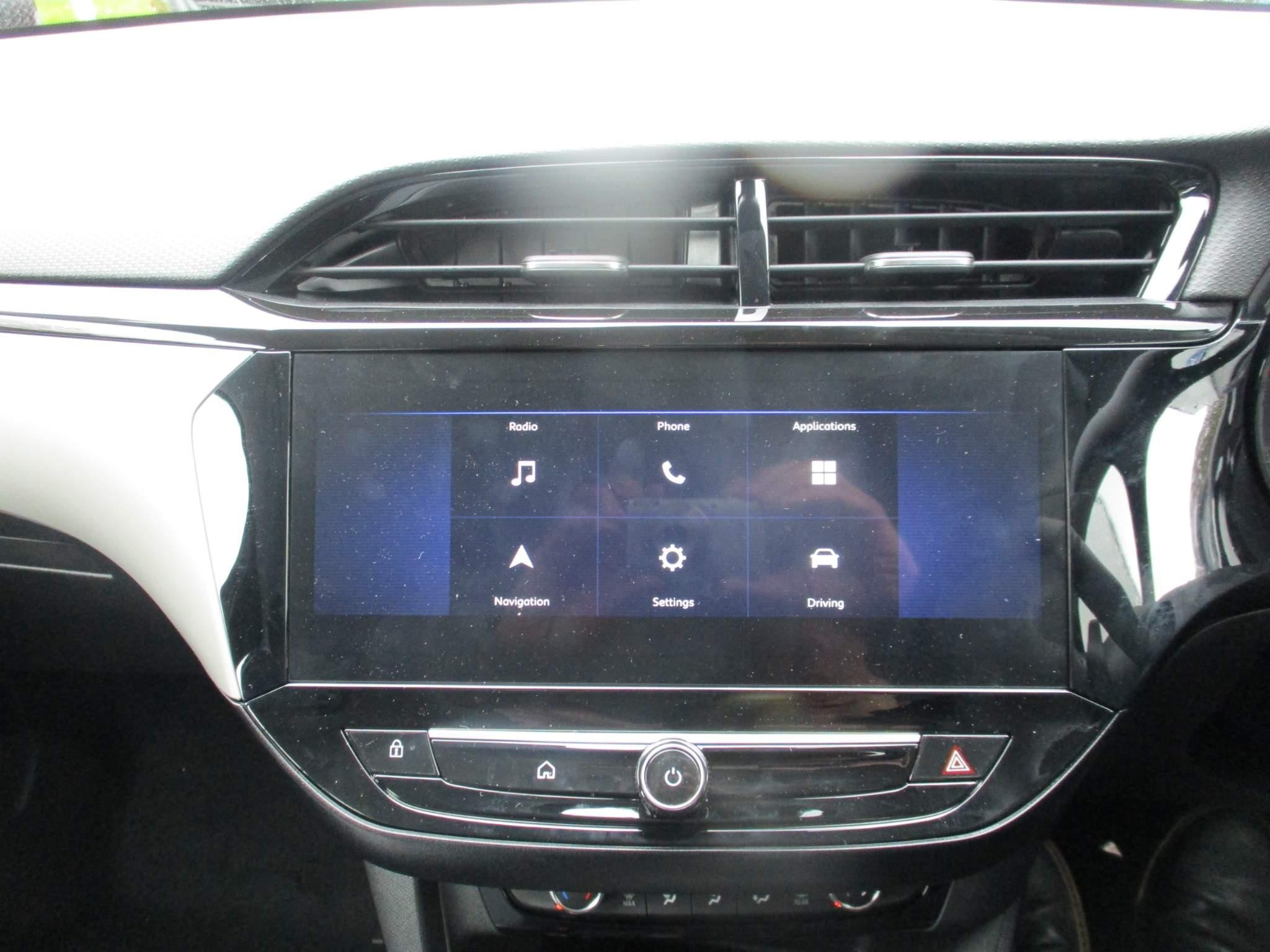 Vauxhall Corsa 1.2 MHEV Design e-DCT Euro 6 (s/s) 5dr (YX24ZHU) image 16