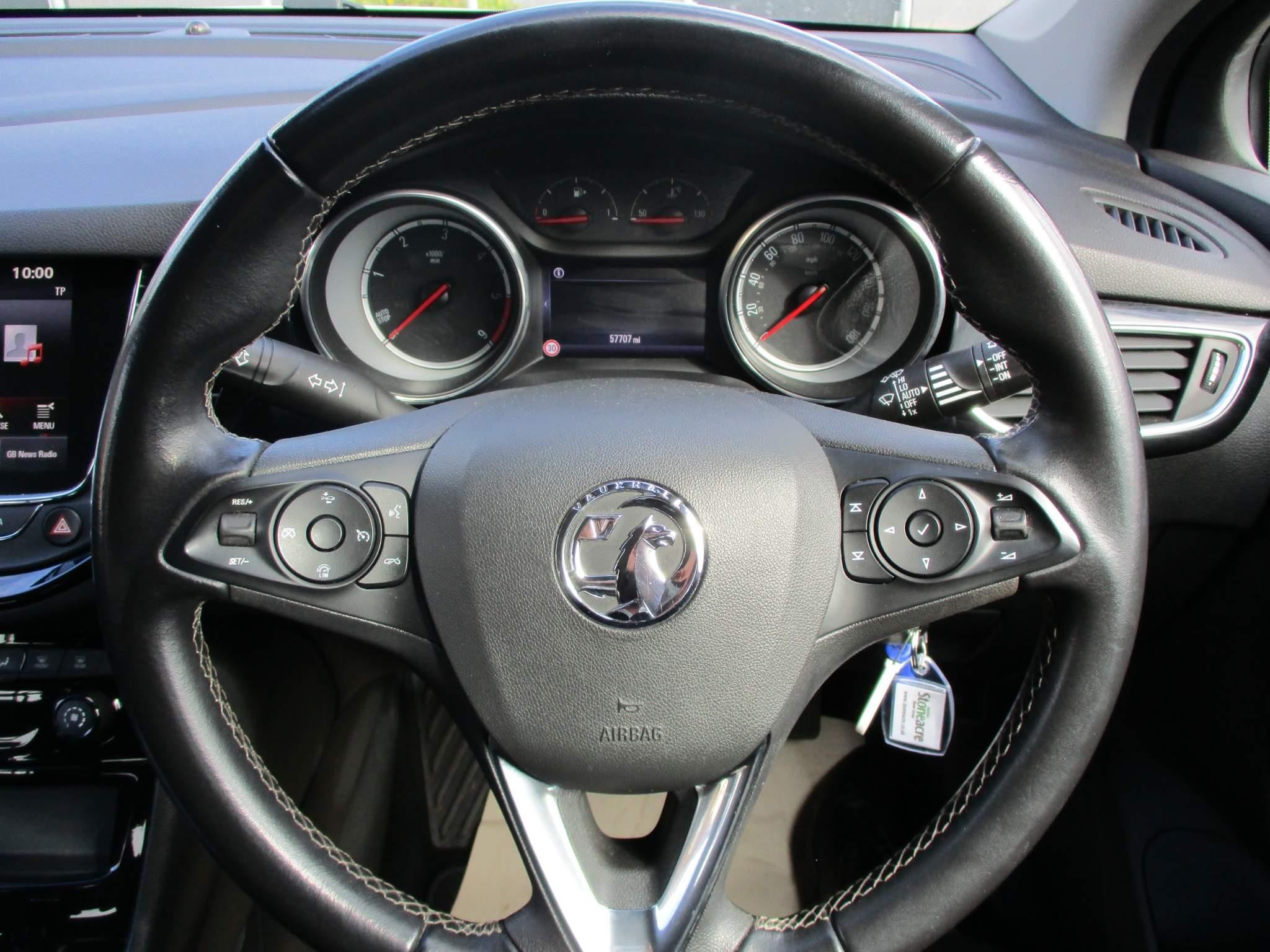 Vauxhall Astra 1.6 CDTi ecoTEC BlueInjection SRi Nav Euro 6 (s/s) 5dr (VU68EOG) image 12