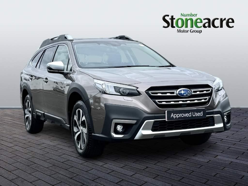 Subaru Outback 2.5i Touring Lineartronic 4WD Euro 6 (s/s) 5dr (NU72FHZ) image 0