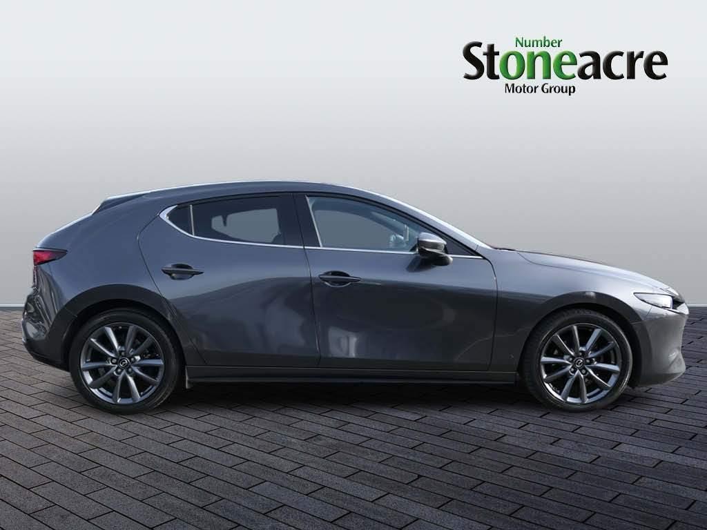 Mazda Mazda3 2.0 e-SKYACTIV-G MHEV GT Sport Auto Euro 6 (s/s) 5dr (YY72FXW) image 1