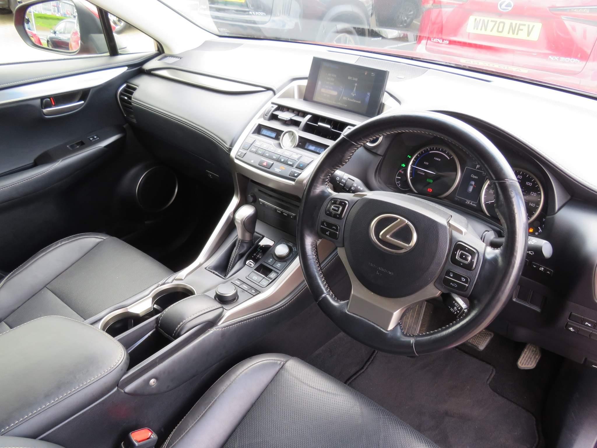Lexus NX 2.5 300h Luxury SUV 5dr Petrol Hybrid E-CVT 4WD Euro 6 (s/s) (197 ps) (NL16UKA) image 12