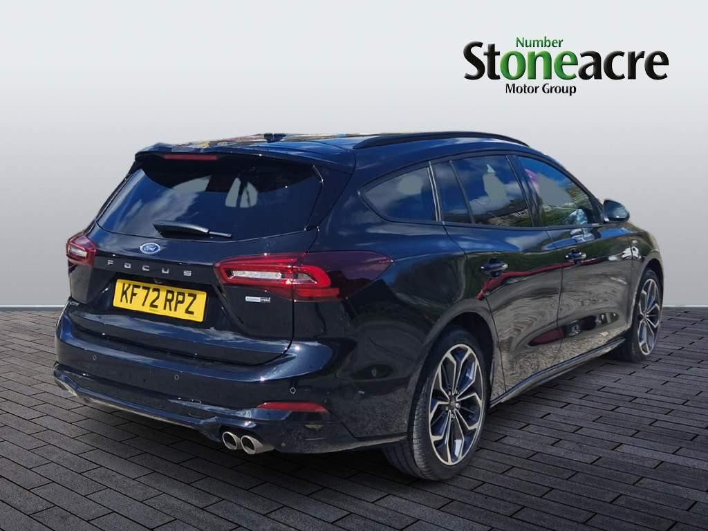 Ford Focus 1.0T EcoBoost MHEV ST-Line Vignale DCT Euro 6 (s/s) 5dr (KF72RPZ) image 2