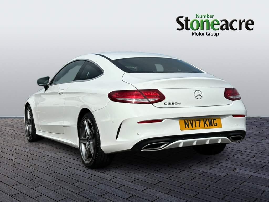 Mercedes-Benz C-Class 2.1 C220d AMG Line Coupe 2dr Diesel G-Tronic+ Euro 6 (s/s) (170 ps) (NV17KWG) image 4