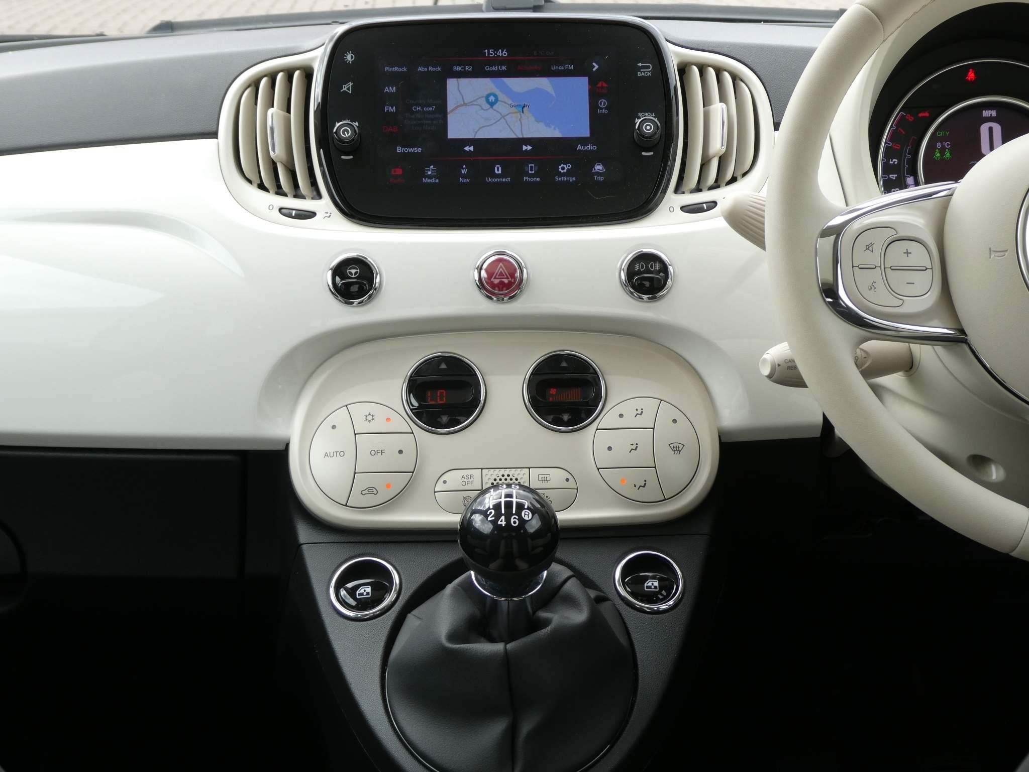 Fiat 500 1.0 Mild Hybrid Dolcevita Plus 3dr (YP71BFU) image 15