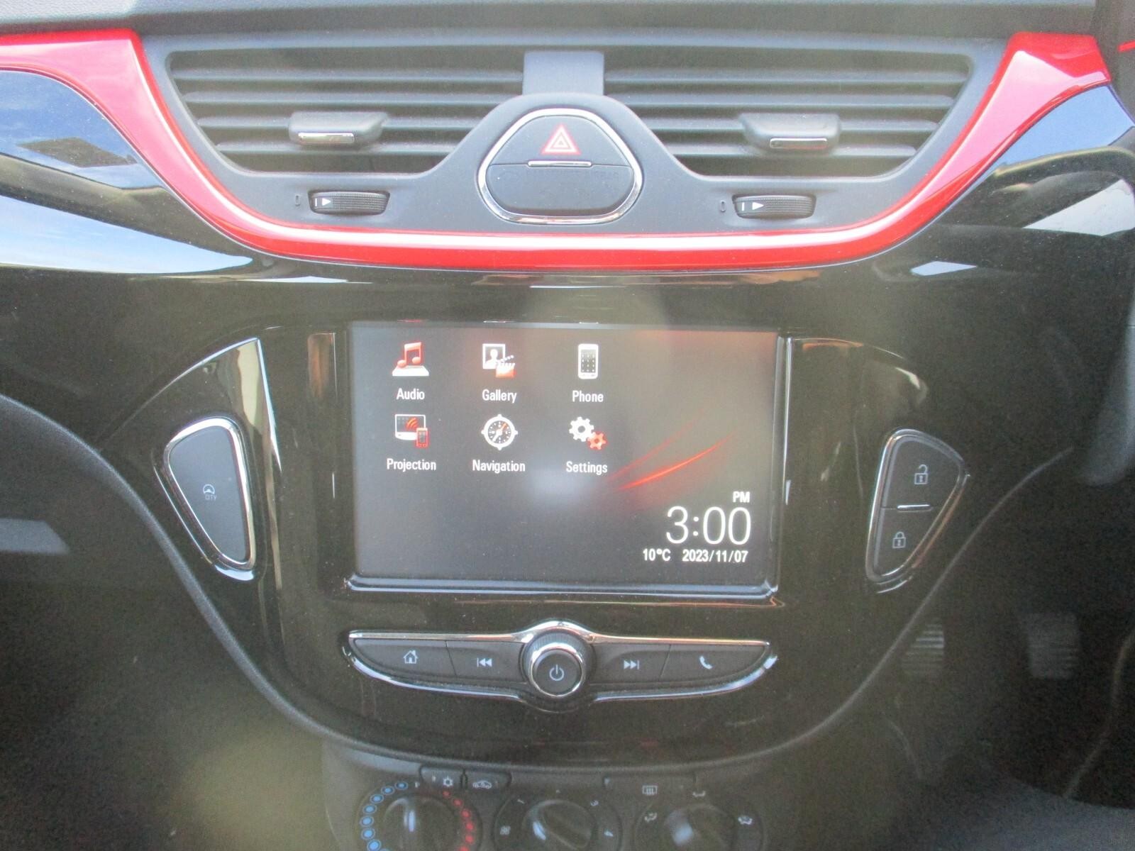 Vauxhall Corsa 1.4i ecoTEC SRi Nav Euro 6 5dr (YX19VNJ) image 16