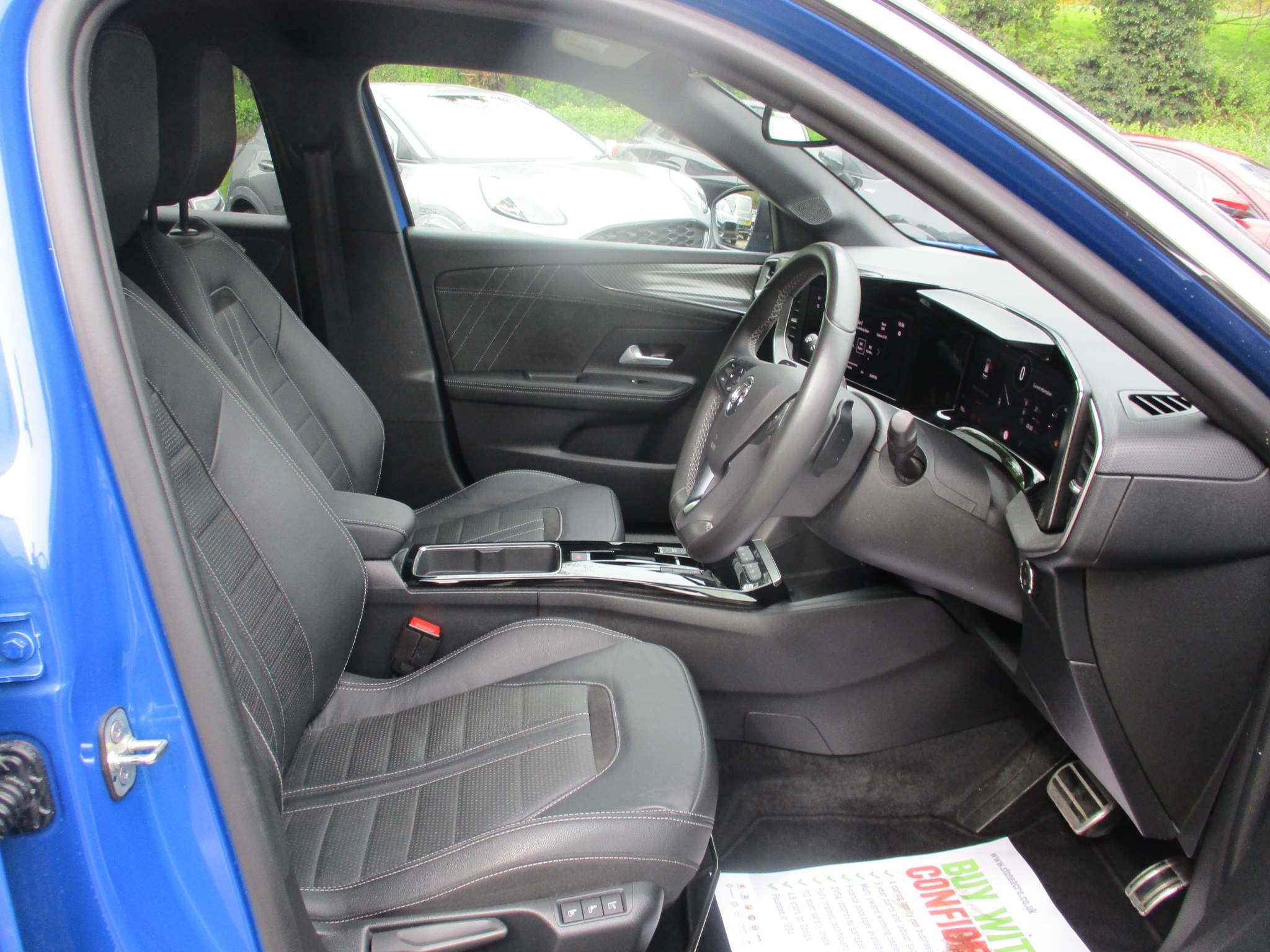 Vauxhall Mokka 1.2 Turbo Launch Edition 5dr Auto (YW21HPX) image 9