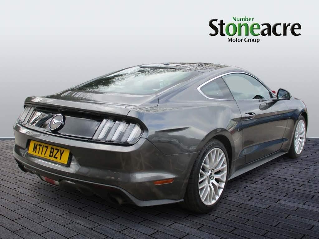 Ford Mustang 2.3T EcoBoost Fastback Euro 6 2dr (MT17BZY) image 2